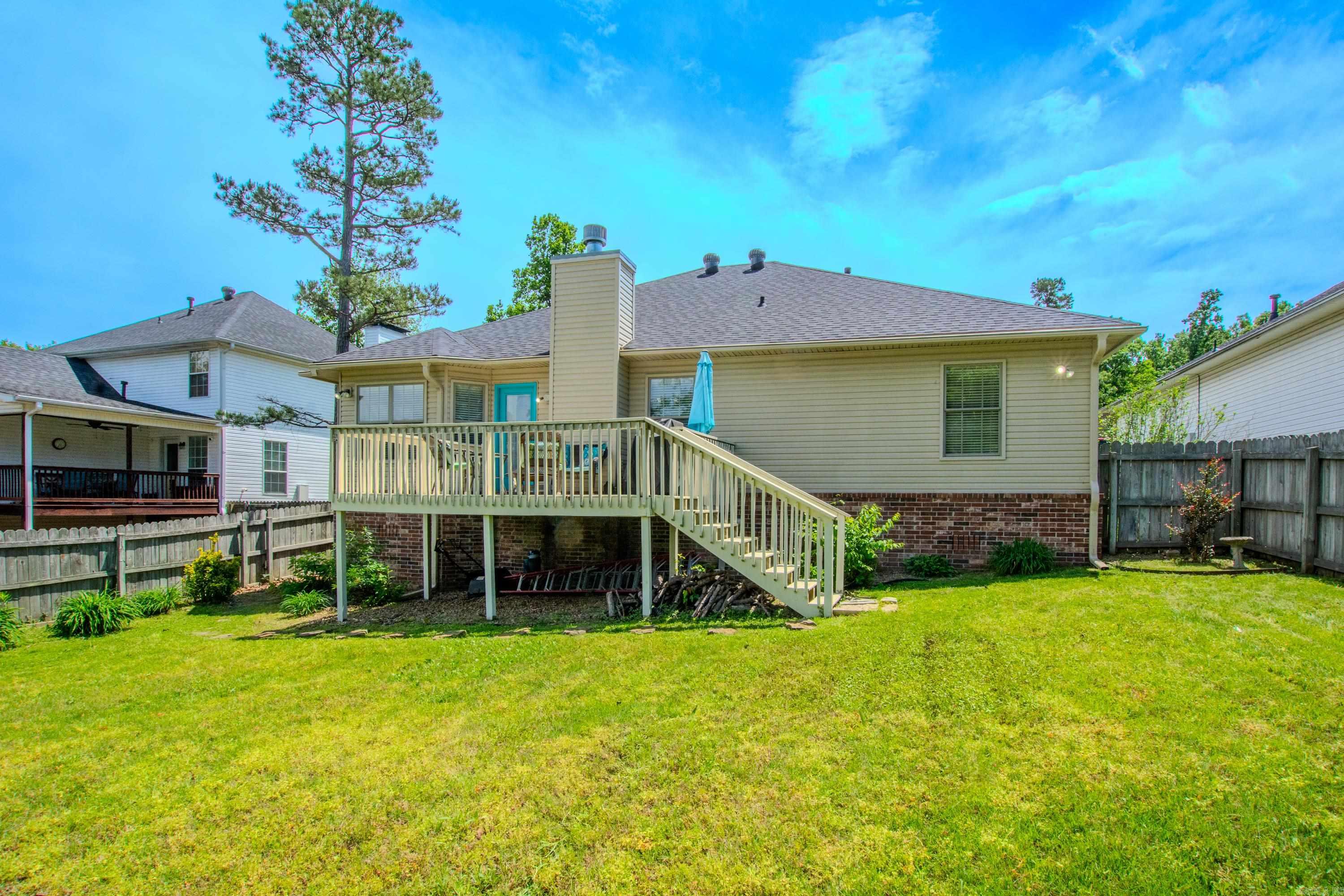 NORTH POINTE ADDN - Residential