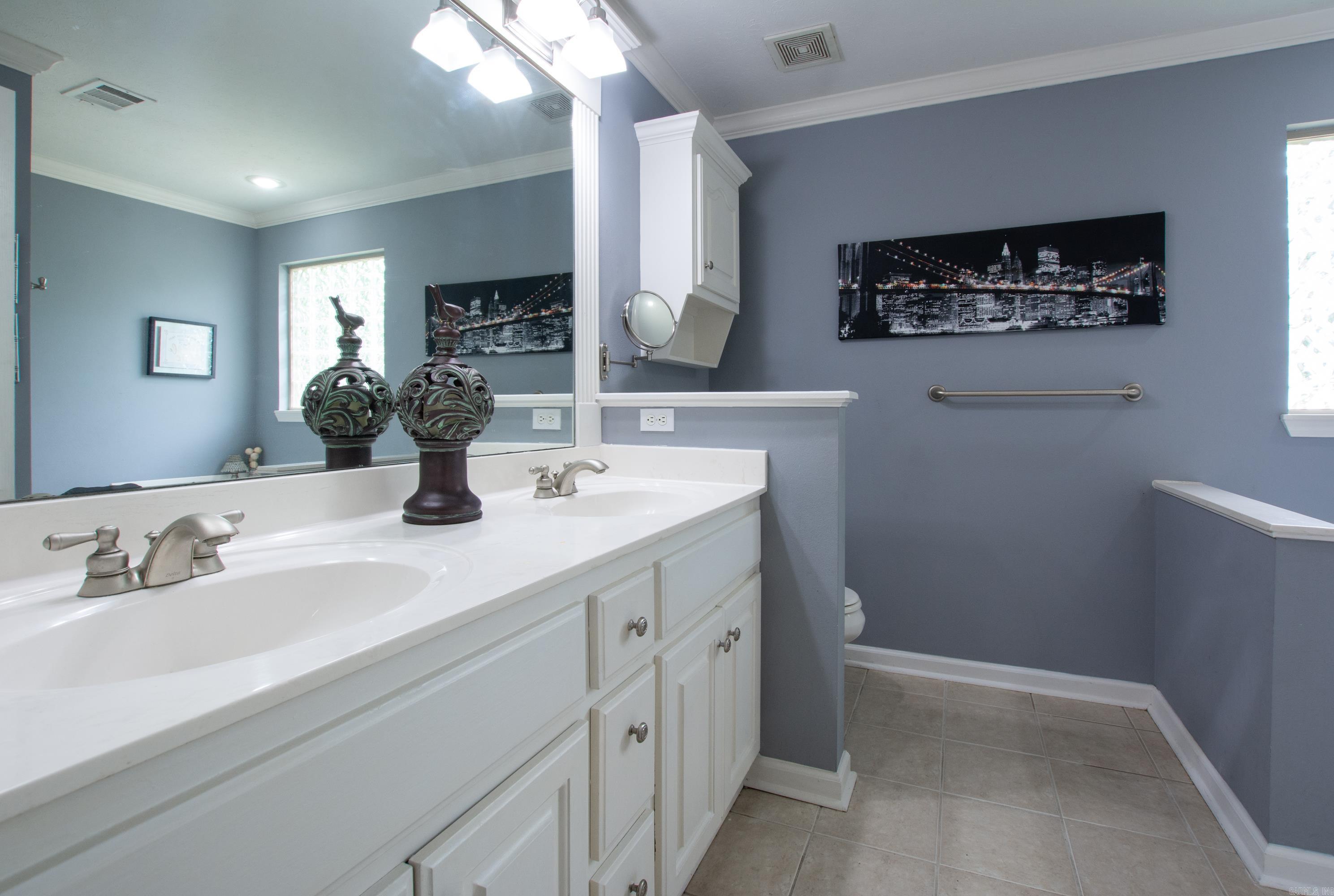 NORTH POINTE ADDN - Residential