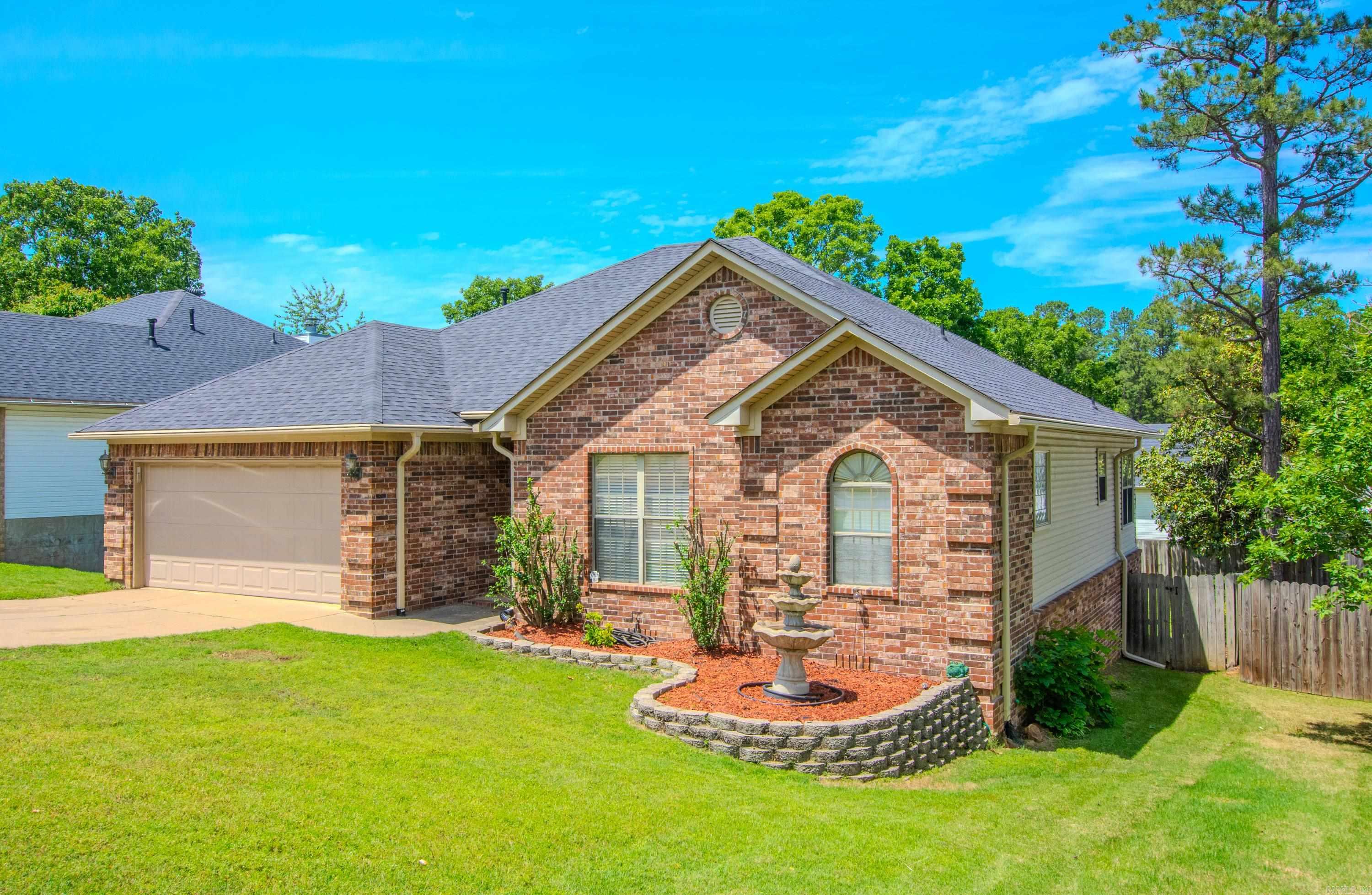 NORTH POINTE ADDN - Residential
