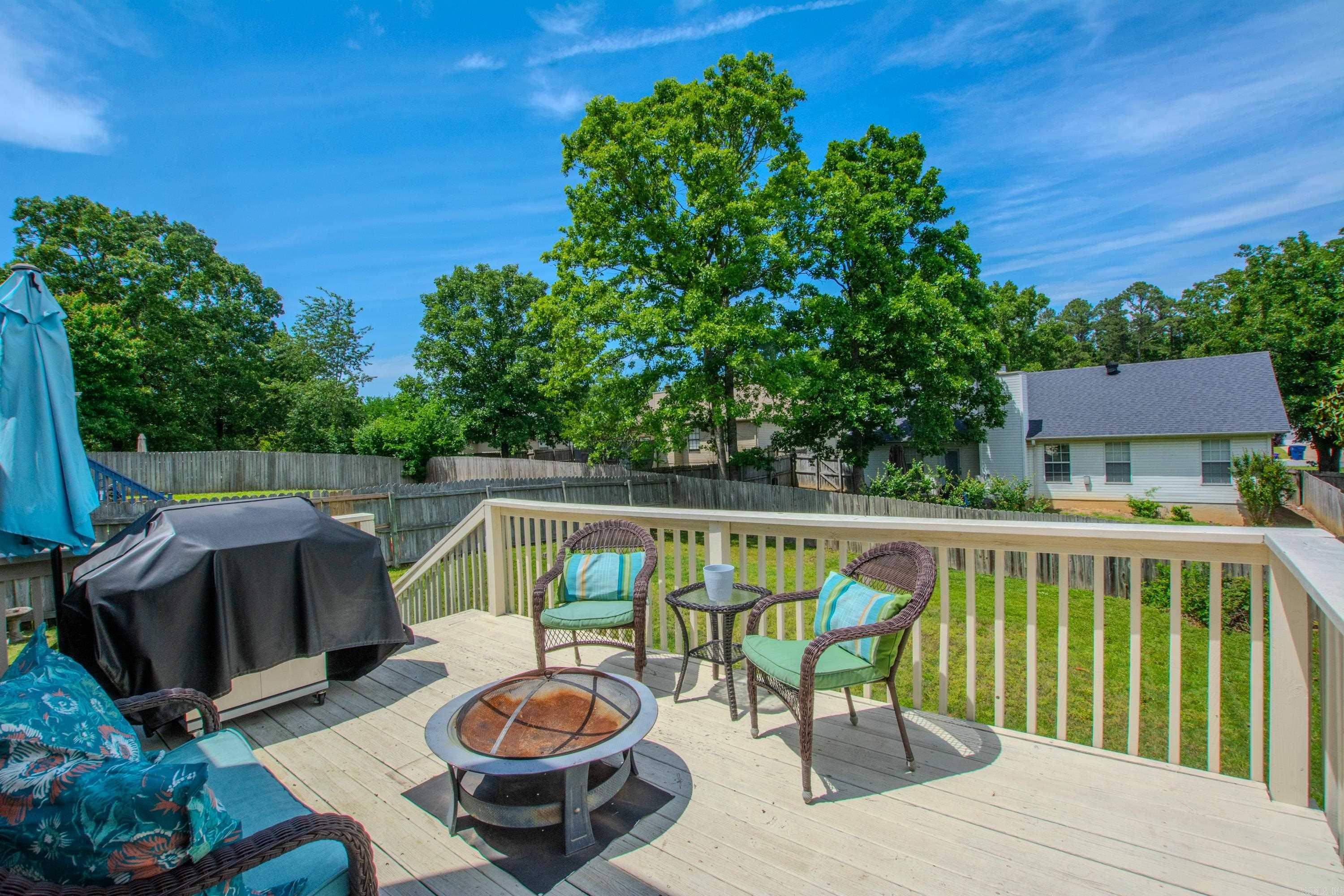 NORTH POINTE ADDN - Residential
