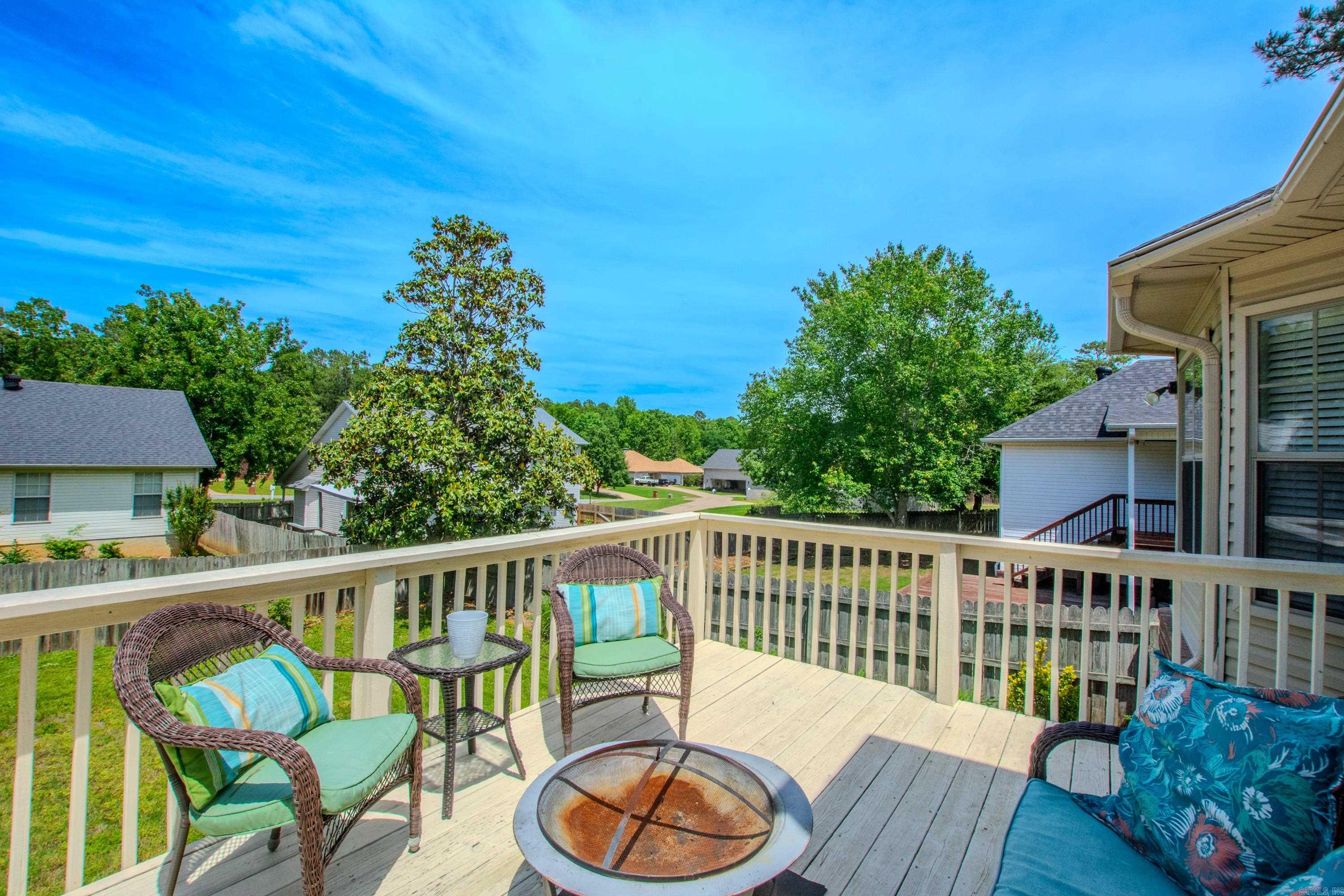 NORTH POINTE ADDN - Residential
