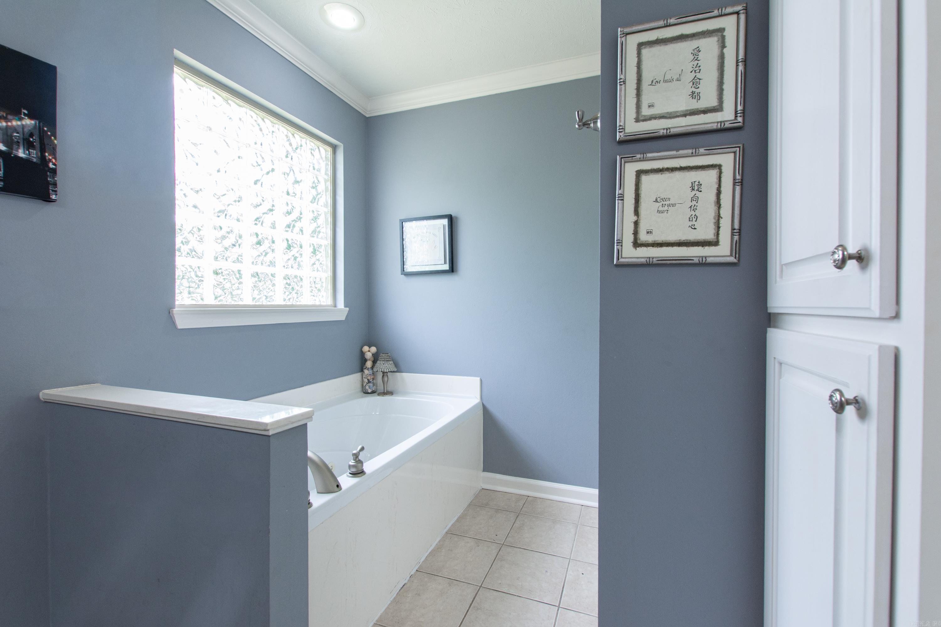 NORTH POINTE ADDN - Residential