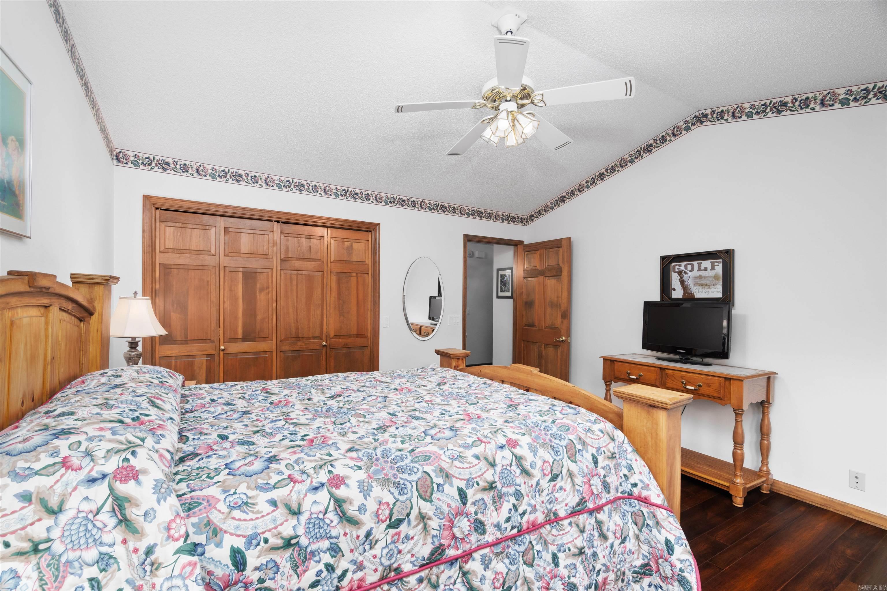 Ponce De Leon - Residential