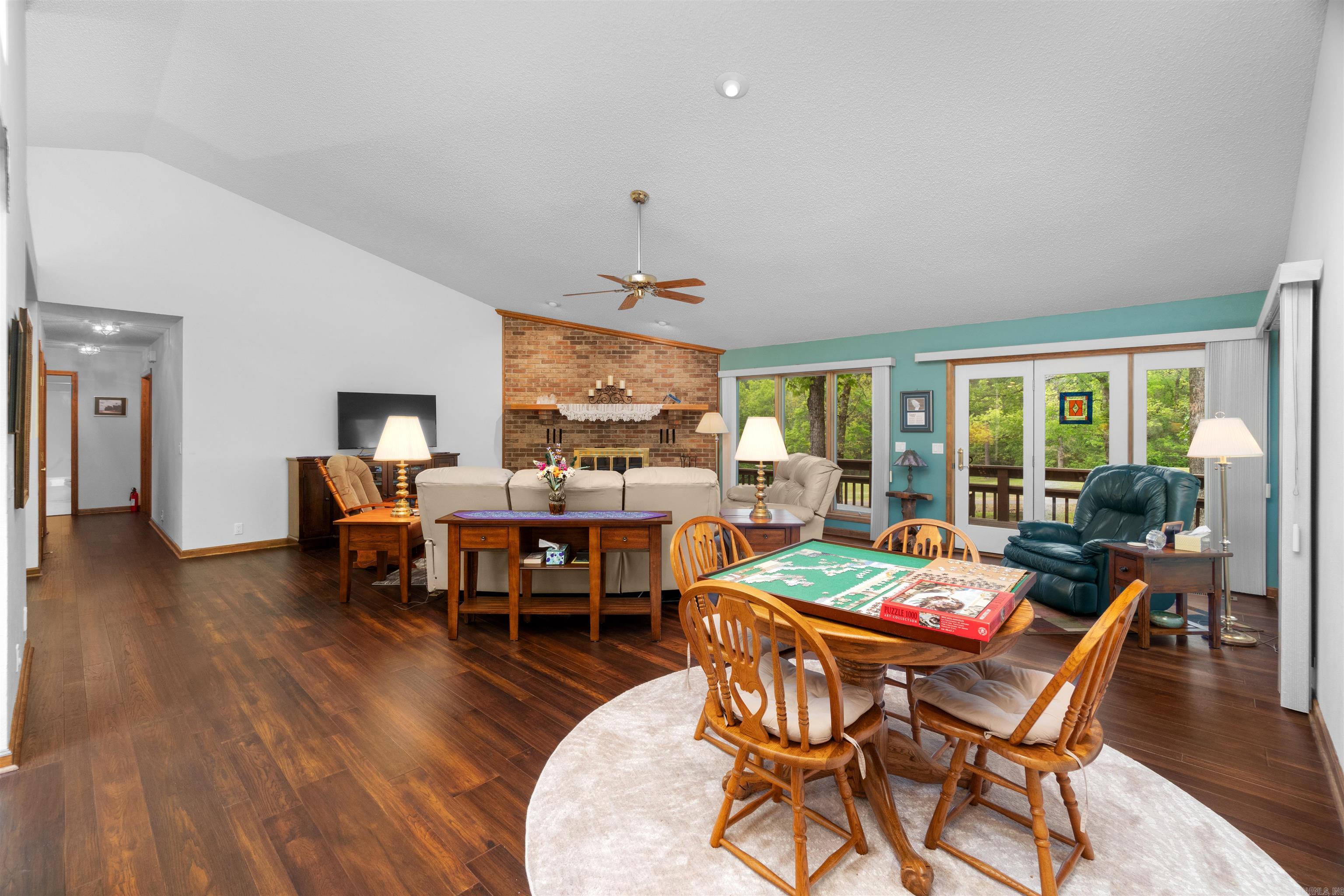 Ponce De Leon - Residential