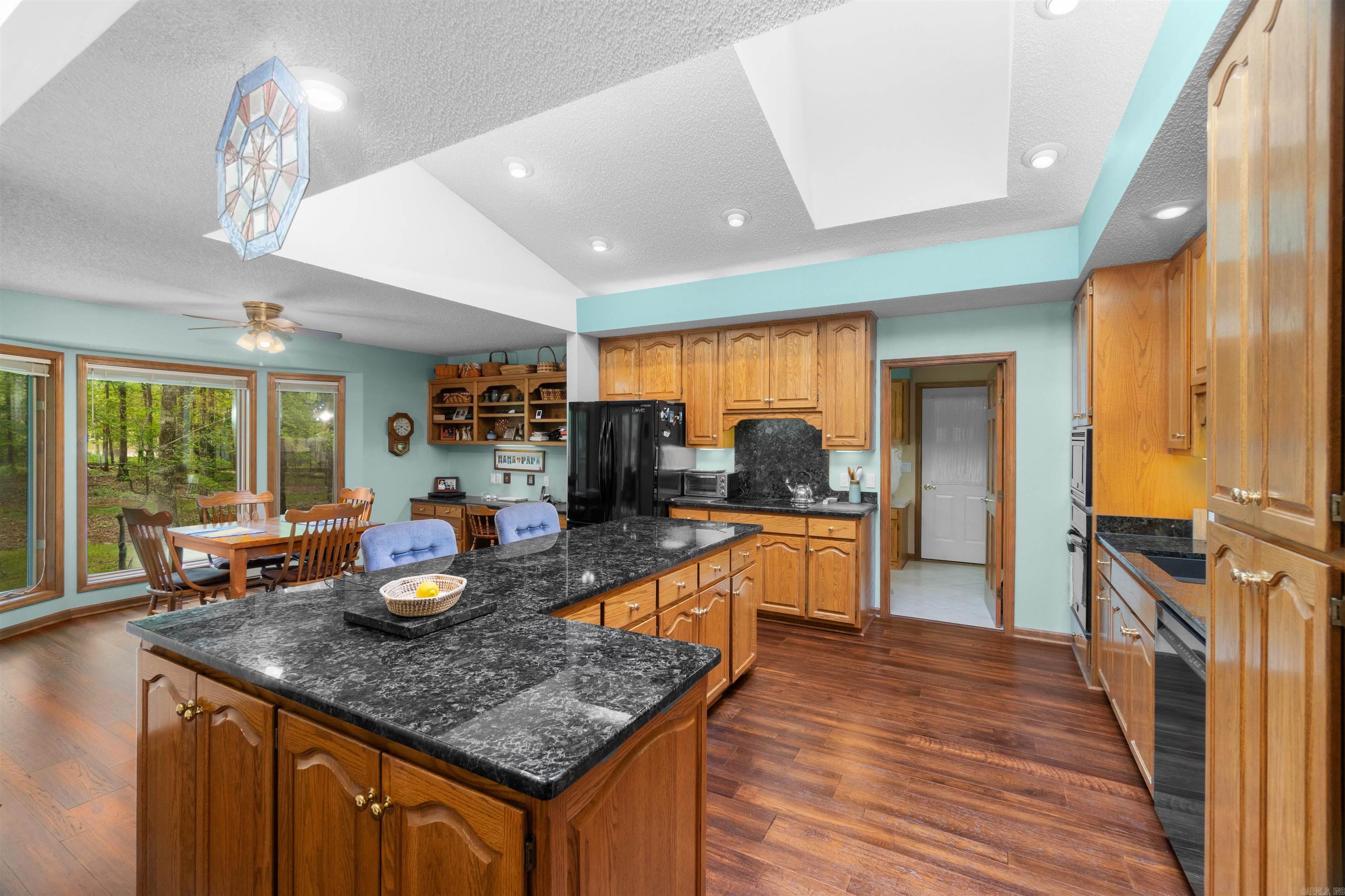 Ponce De Leon - Residential