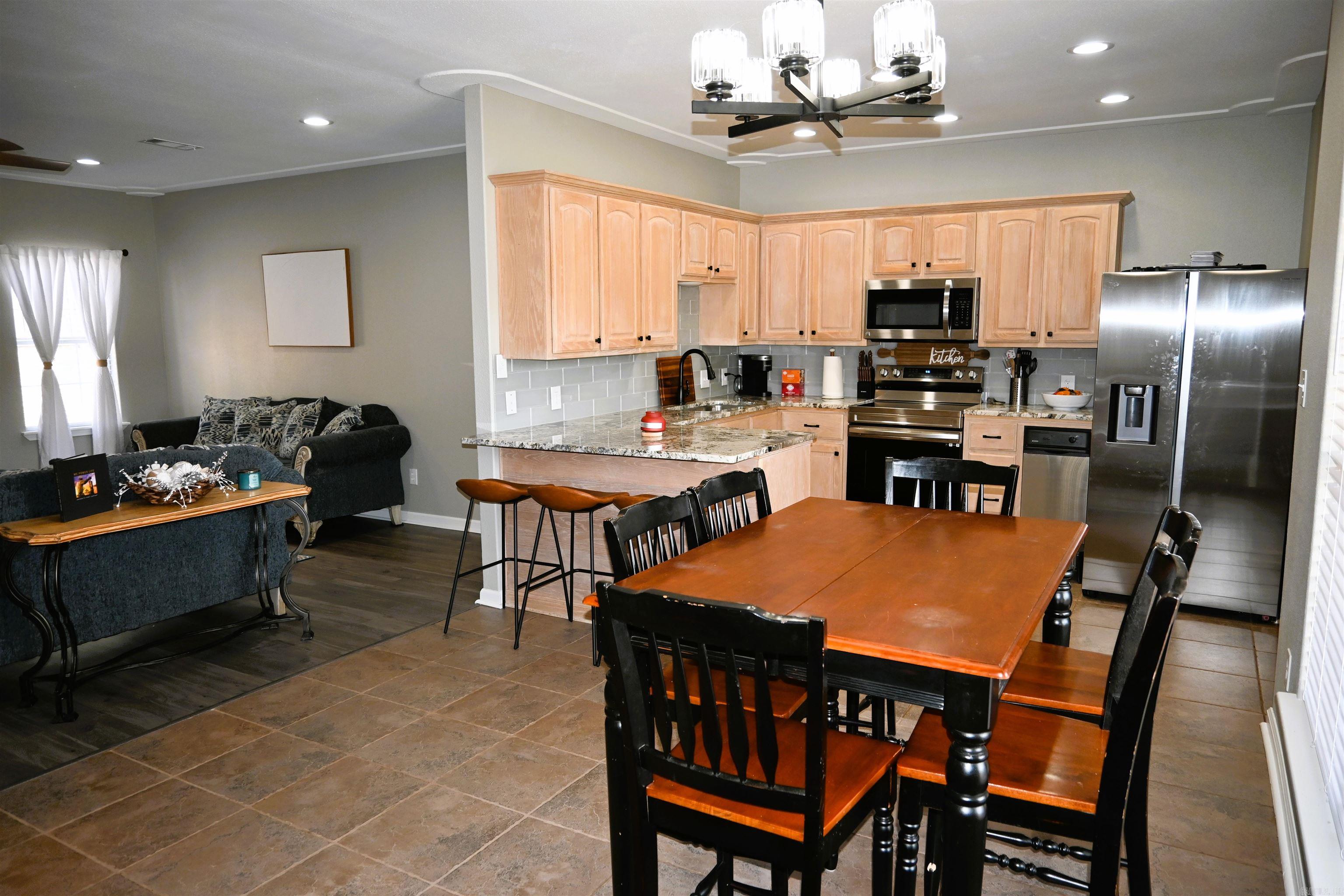 HORTON HILLS - Residential