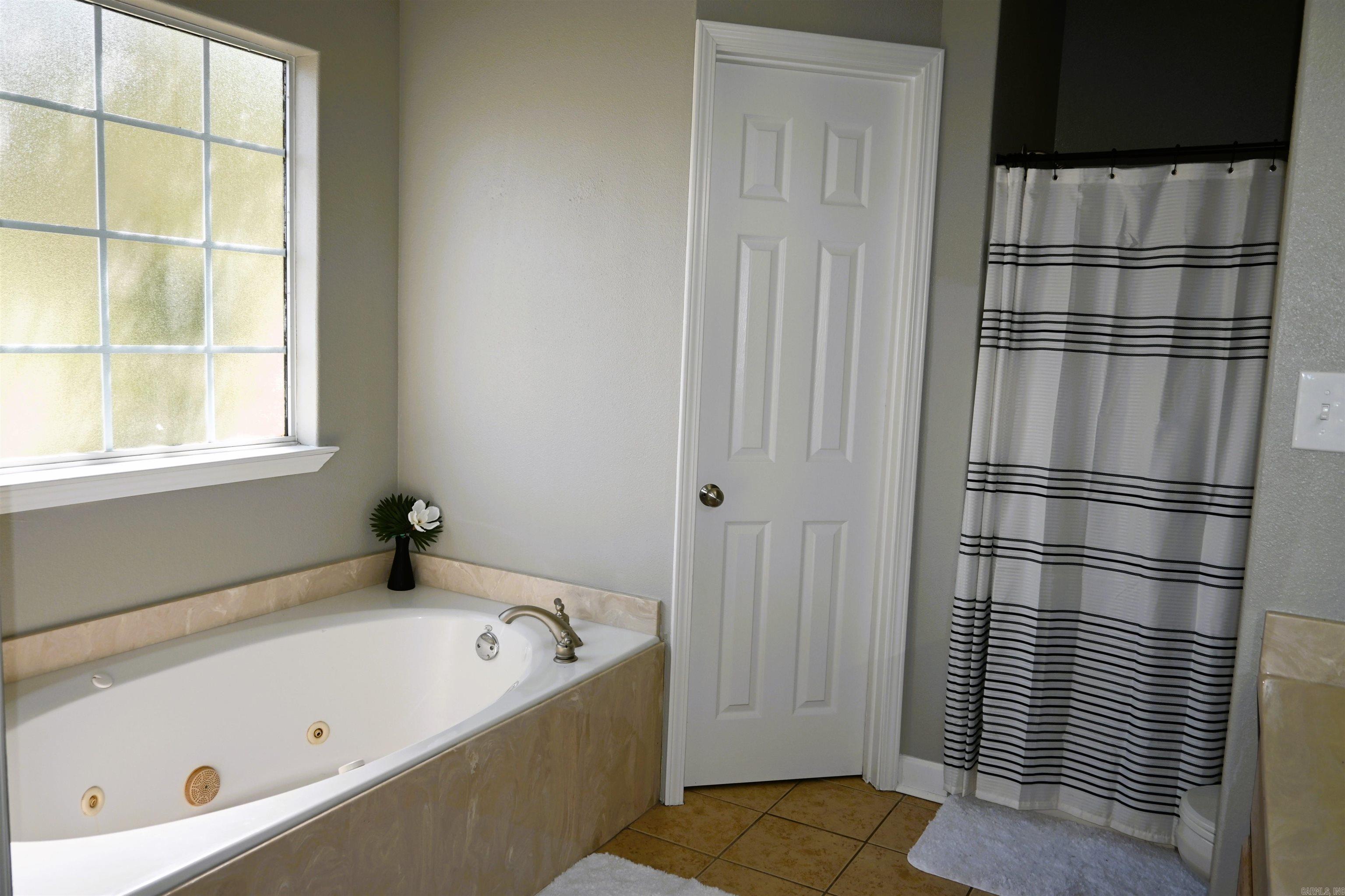 HORTON HILLS - Residential