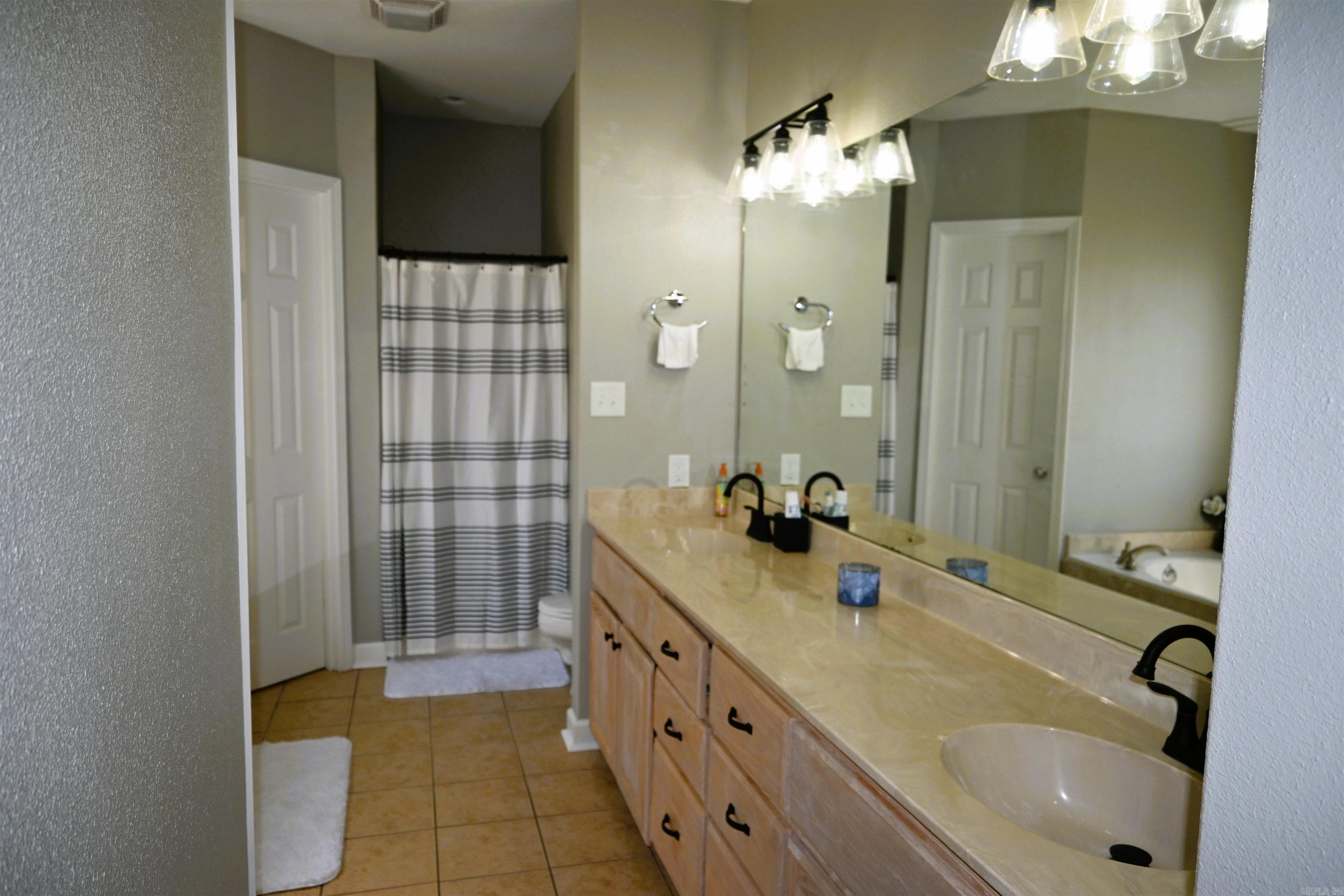 HORTON HILLS - Residential