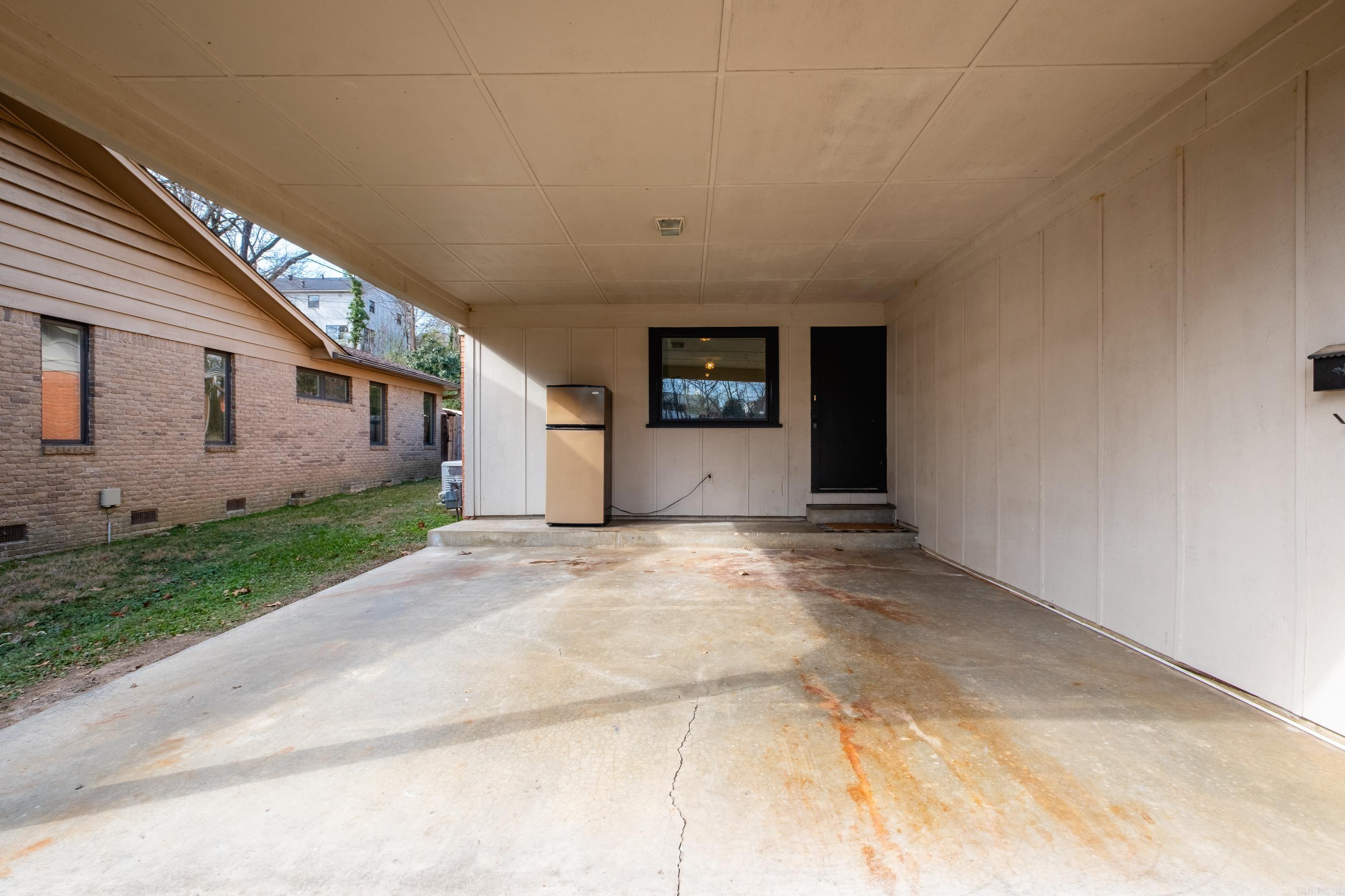 PLEASANT HILL - Residential