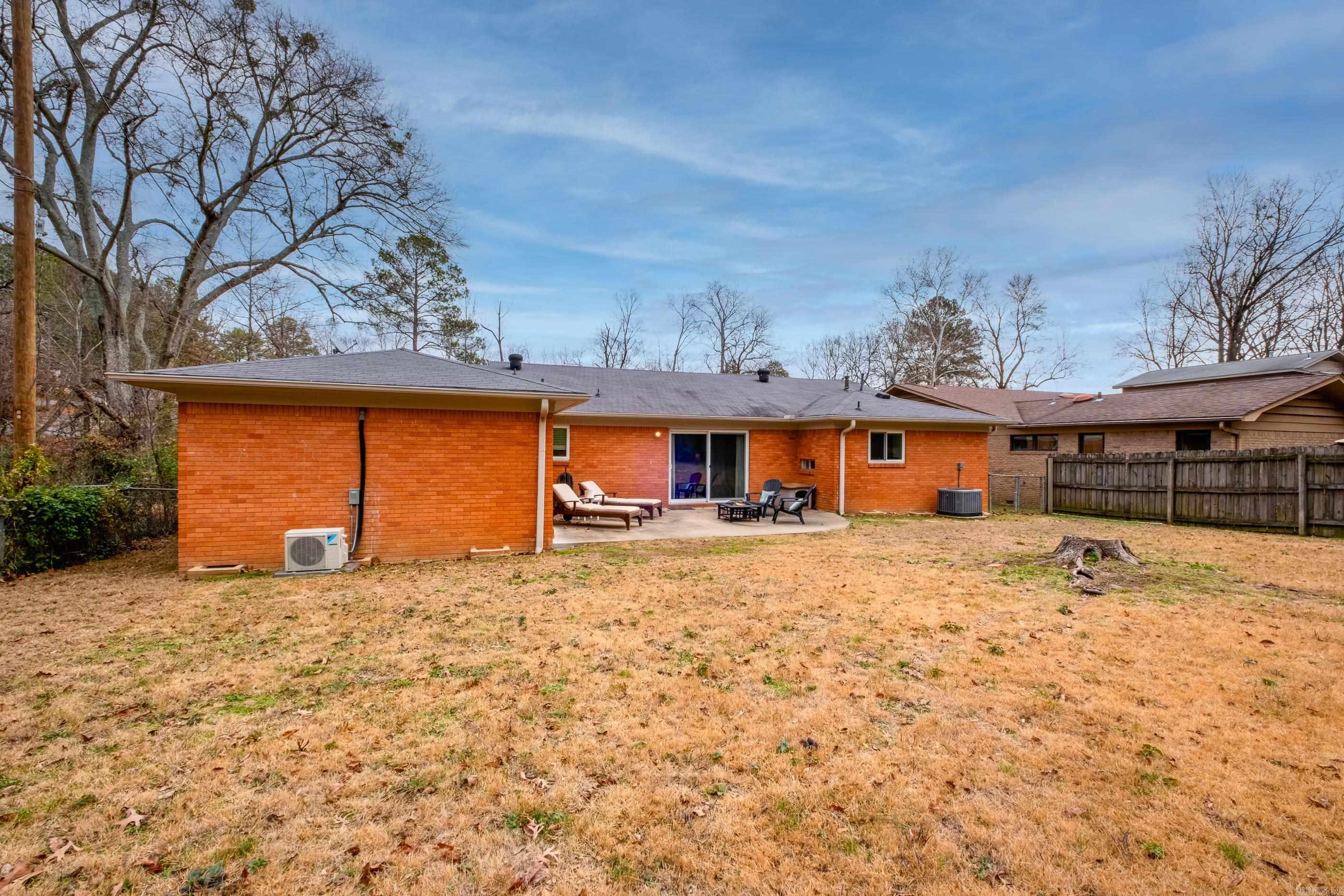 PLEASANT HILL - Residential