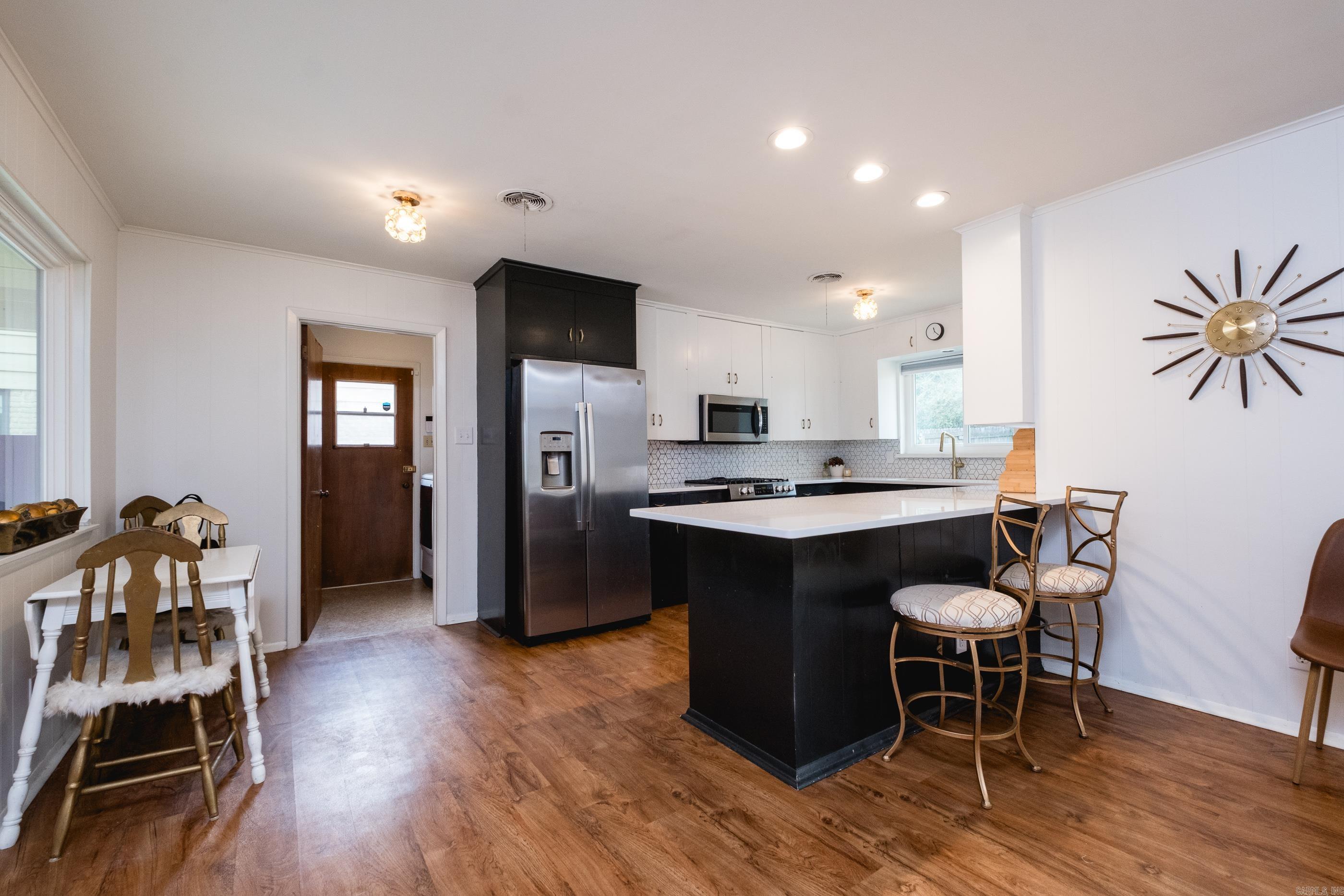 PLEASANT HILL - Residential