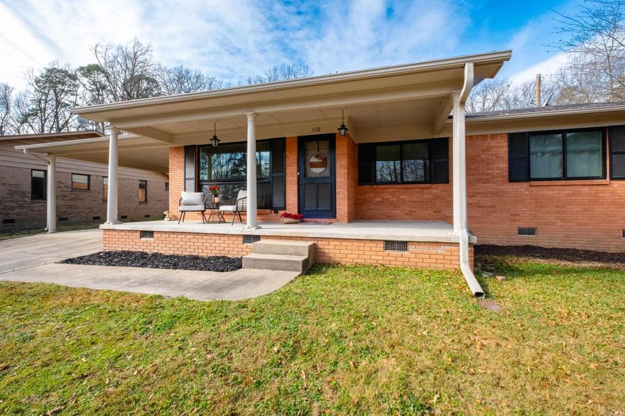 Mid-century modern beauty in the heart of Midtown, thoughtfully updated and filled with bright, natural light. This all-one-level home offers 4 spacious bedrooms and a seamless blend of classic design and modern finishes. Recent updates (all < 5 years old) include opening up kitchen, adding breakfast bar, new windows and a sliding glass door, quartz countertops, updated appliances, a stylish backsplash, new lighting, plus, fresh interior and exterior paint—also, a new, split heat-and-air unit for the primary suite.  Enjoy easy indoor-outdoor living with a large, fully fenced backyard—perfect for entertaining, pets, or play—plus extra parking and a covered front porch. Whole home generator! Tucked away on an end street yet close to everything Midtown has to offer! Agents see remarks.