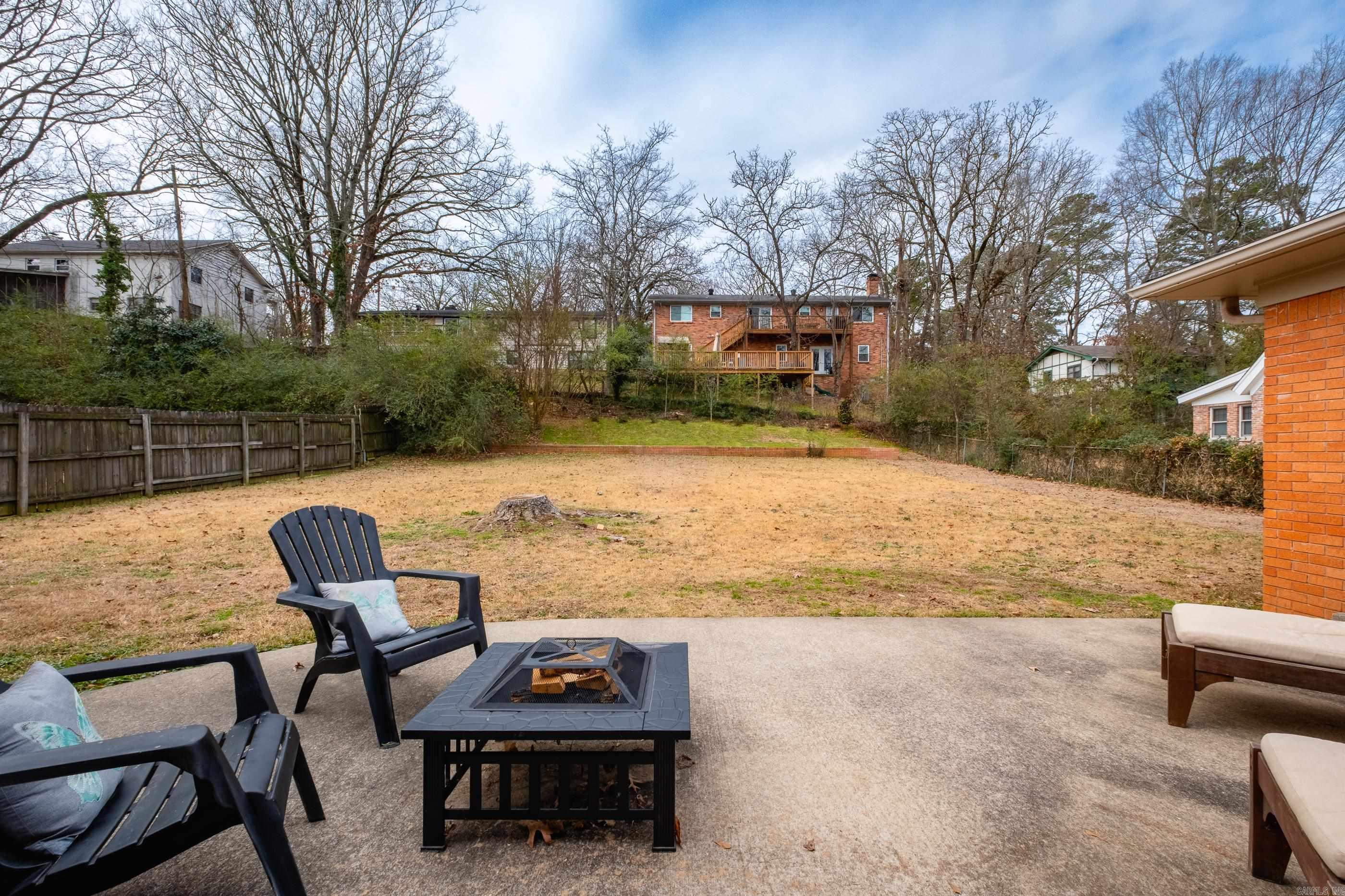 PLEASANT HILL - Residential