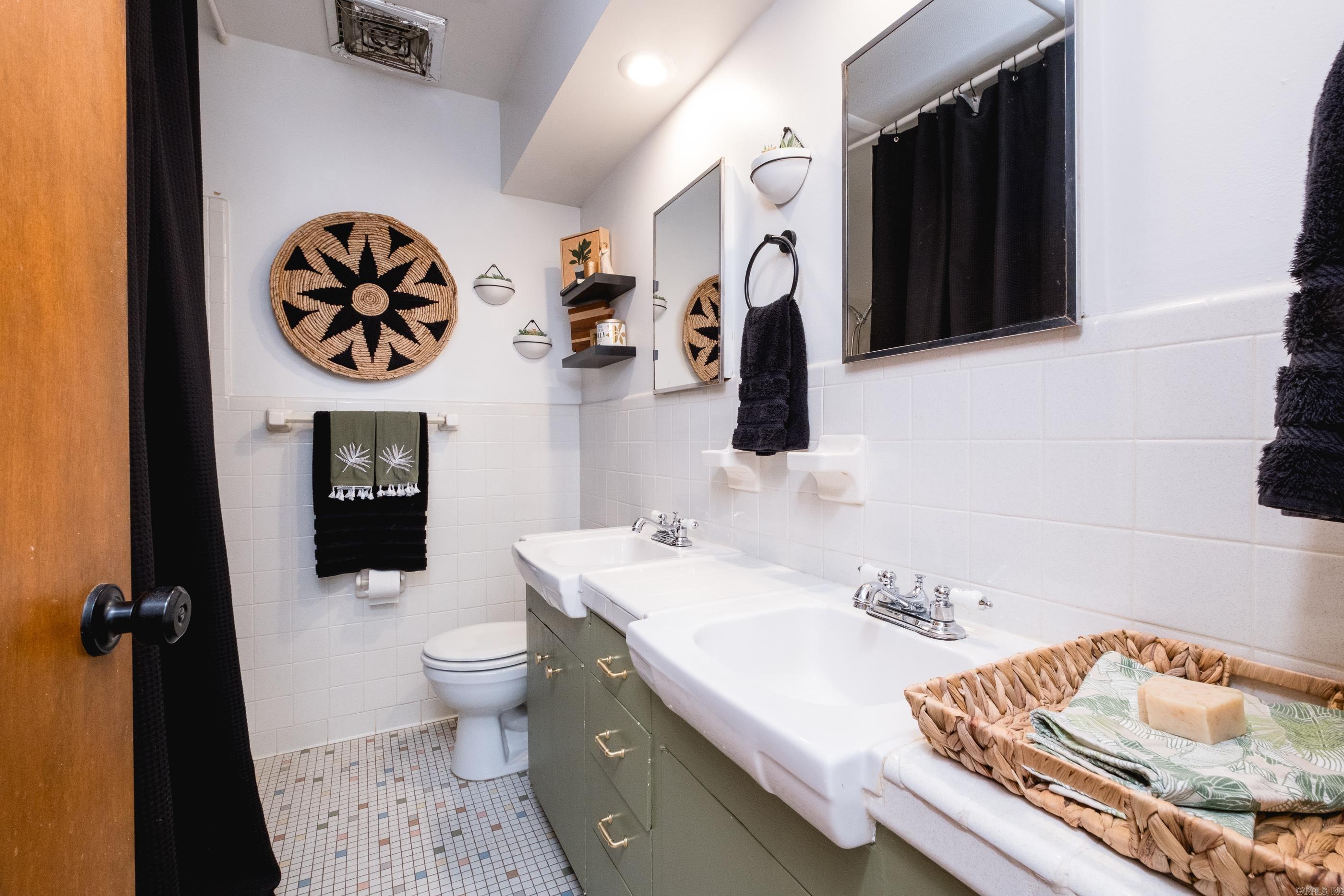 PLEASANT HILL - Residential