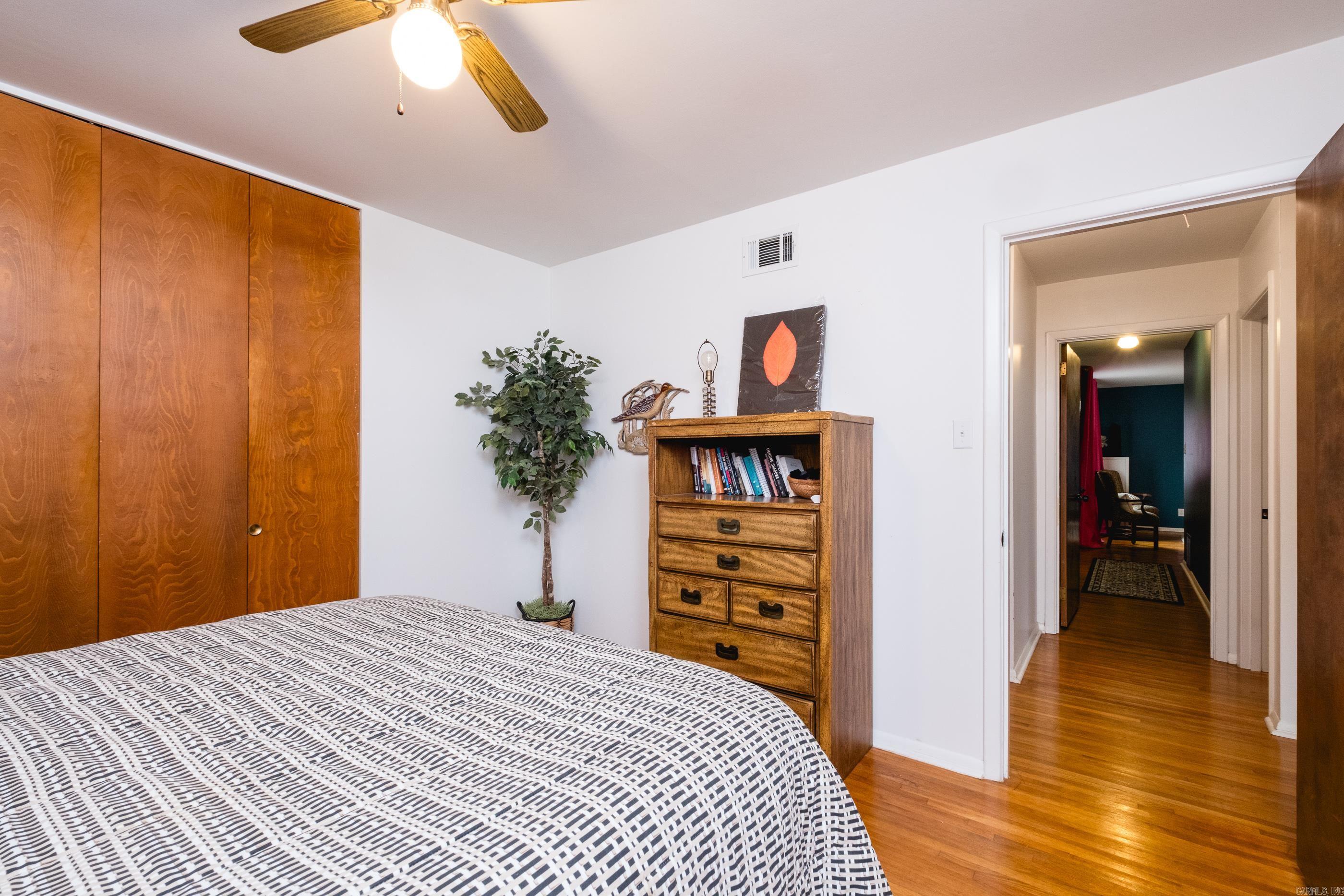 PLEASANT HILL - Residential