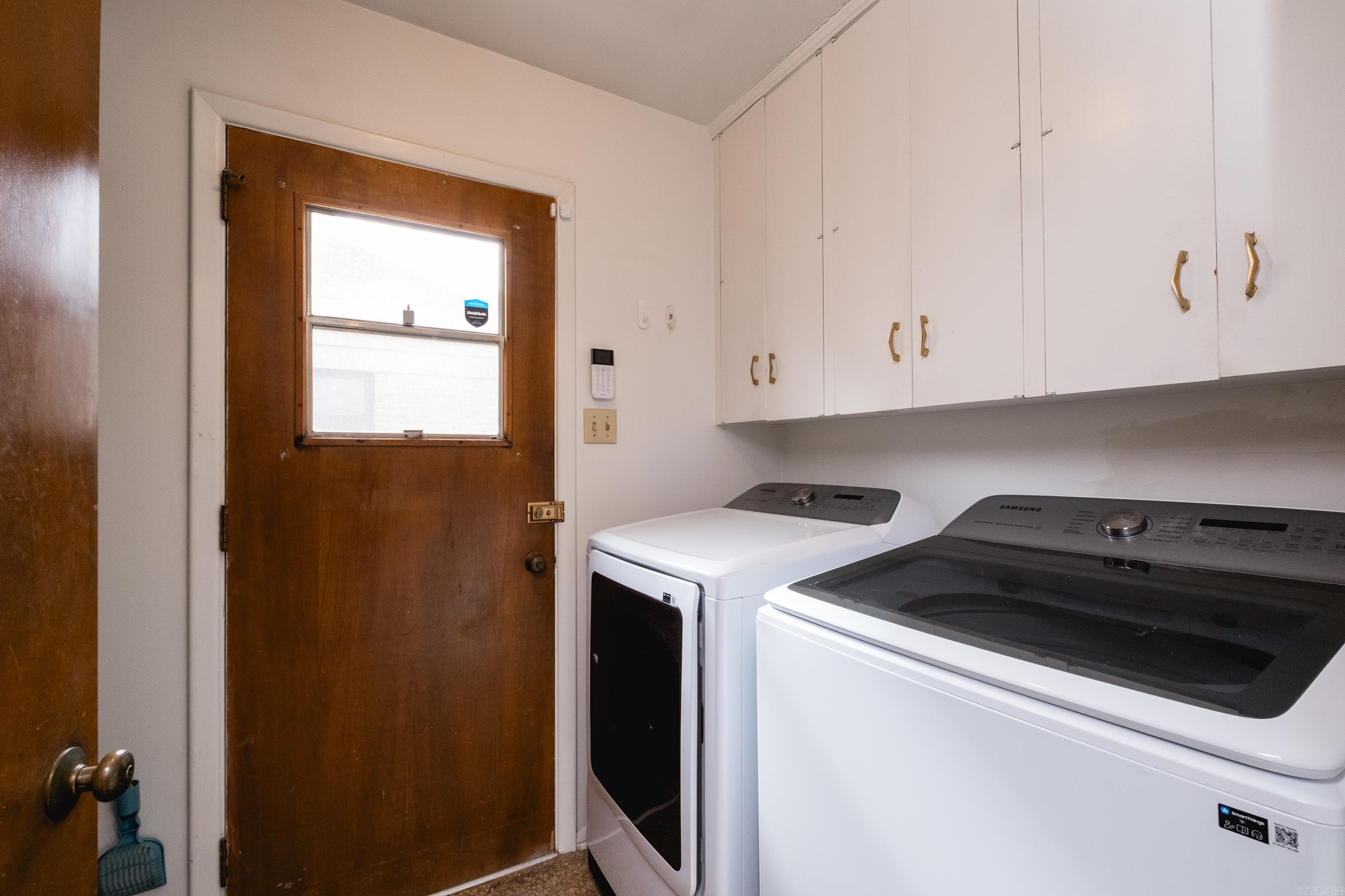 PLEASANT HILL - Residential