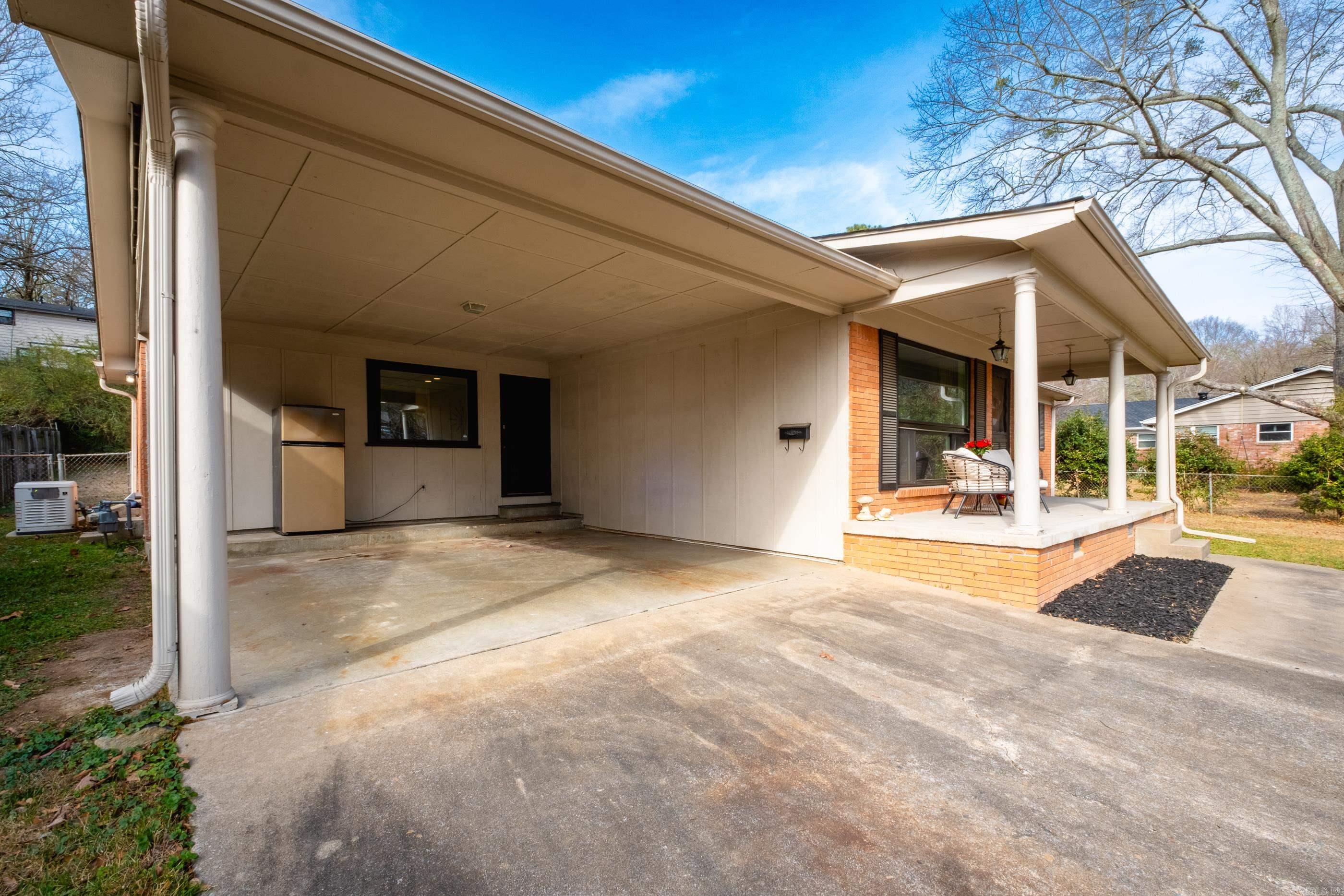 PLEASANT HILL - Residential