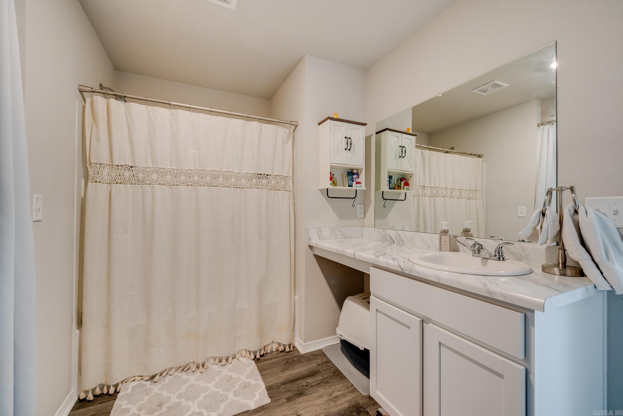 BELL VALLEY - Residential