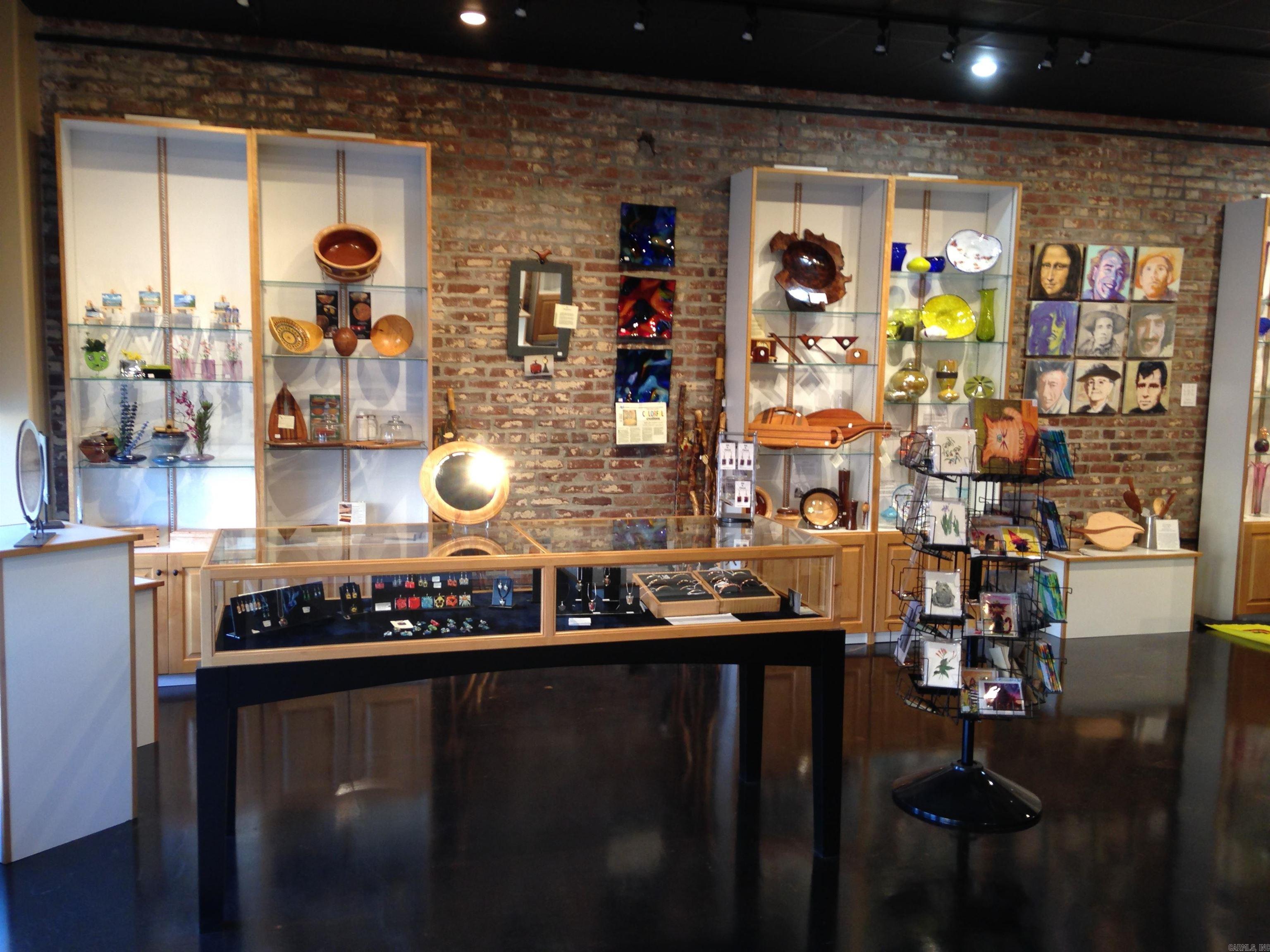 Mena Original - Commercial Sale