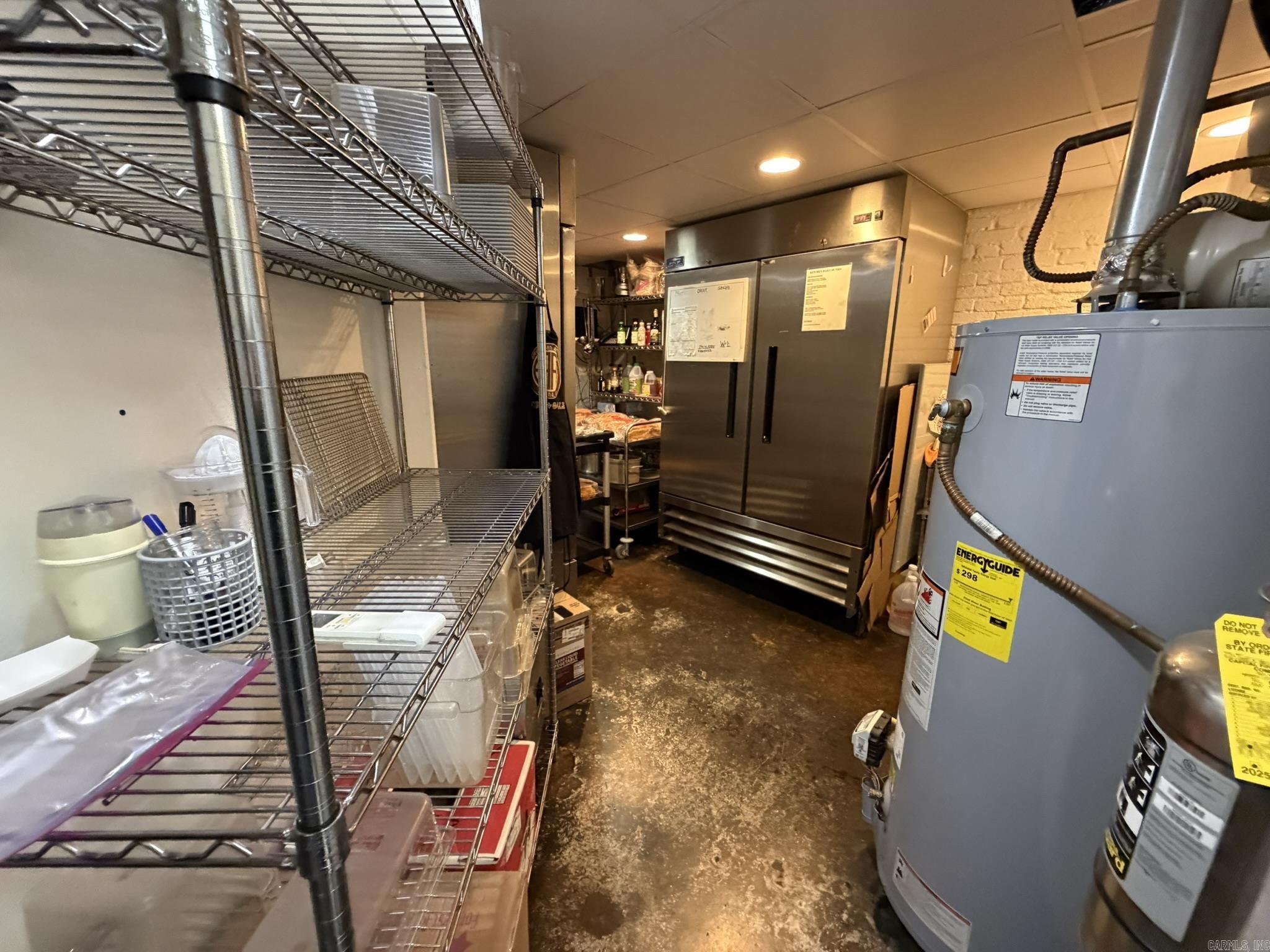 Mena Original - Commercial Sale