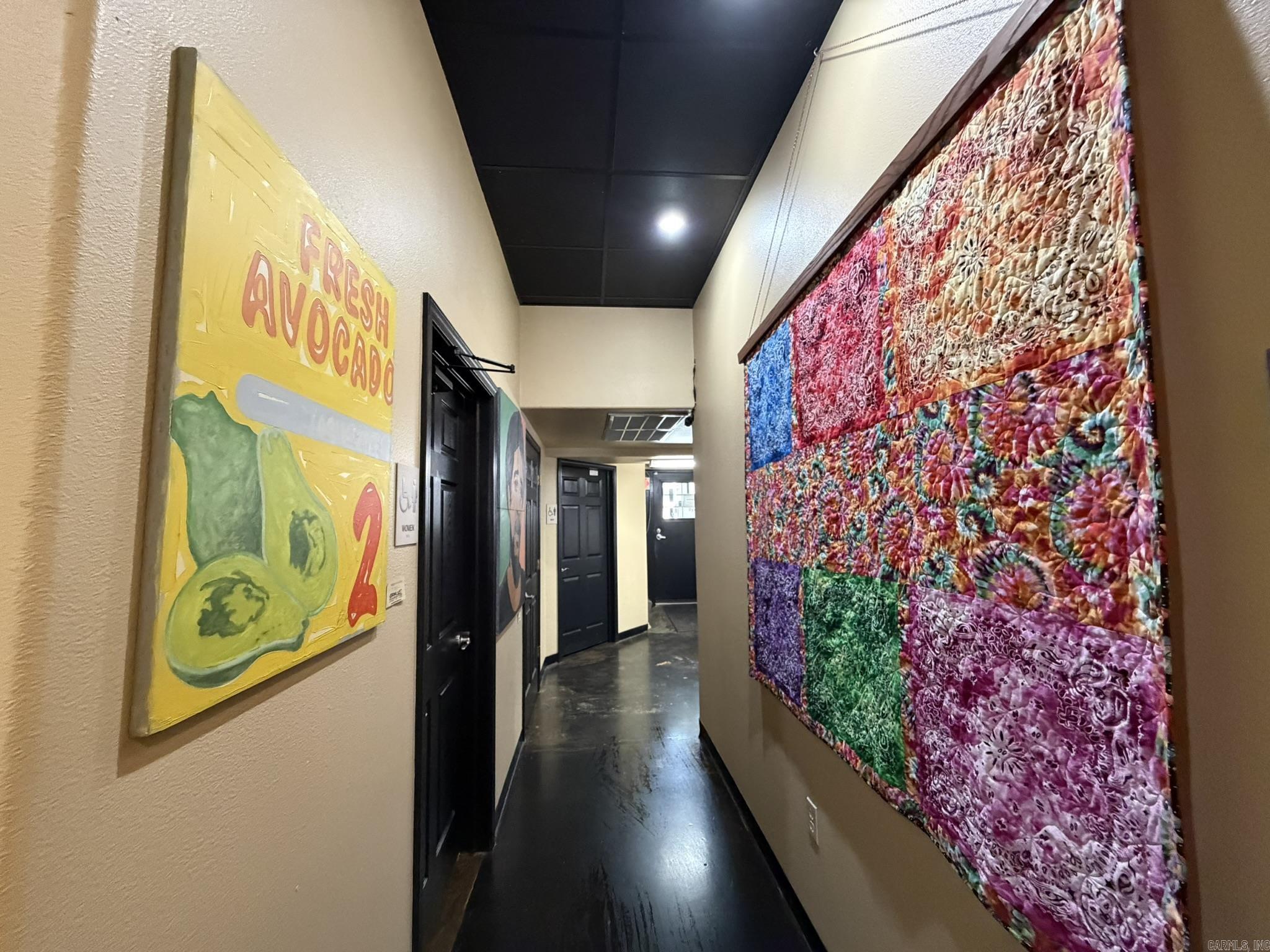 Mena Original - Commercial Sale