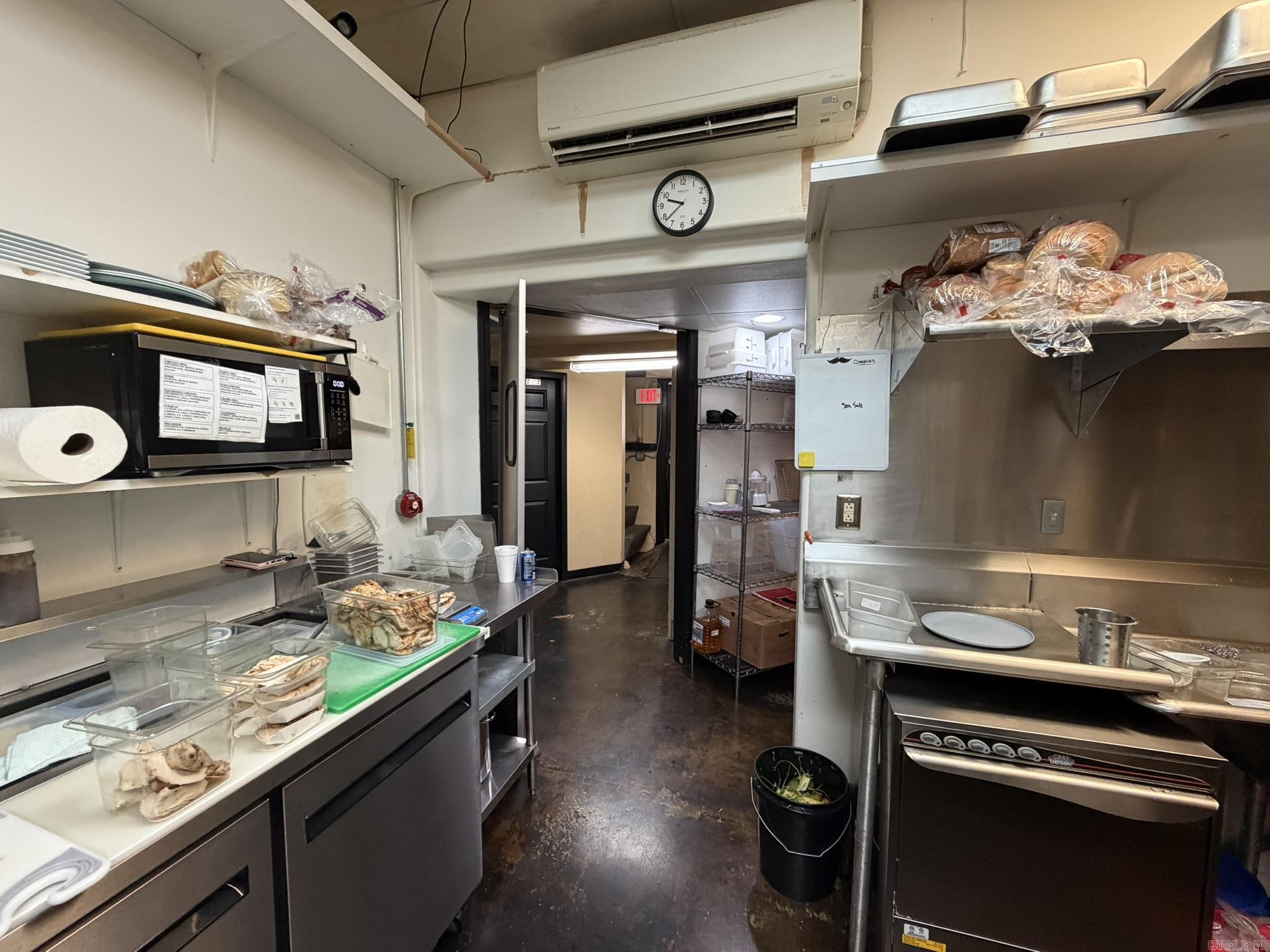 Mena Original - Commercial Sale