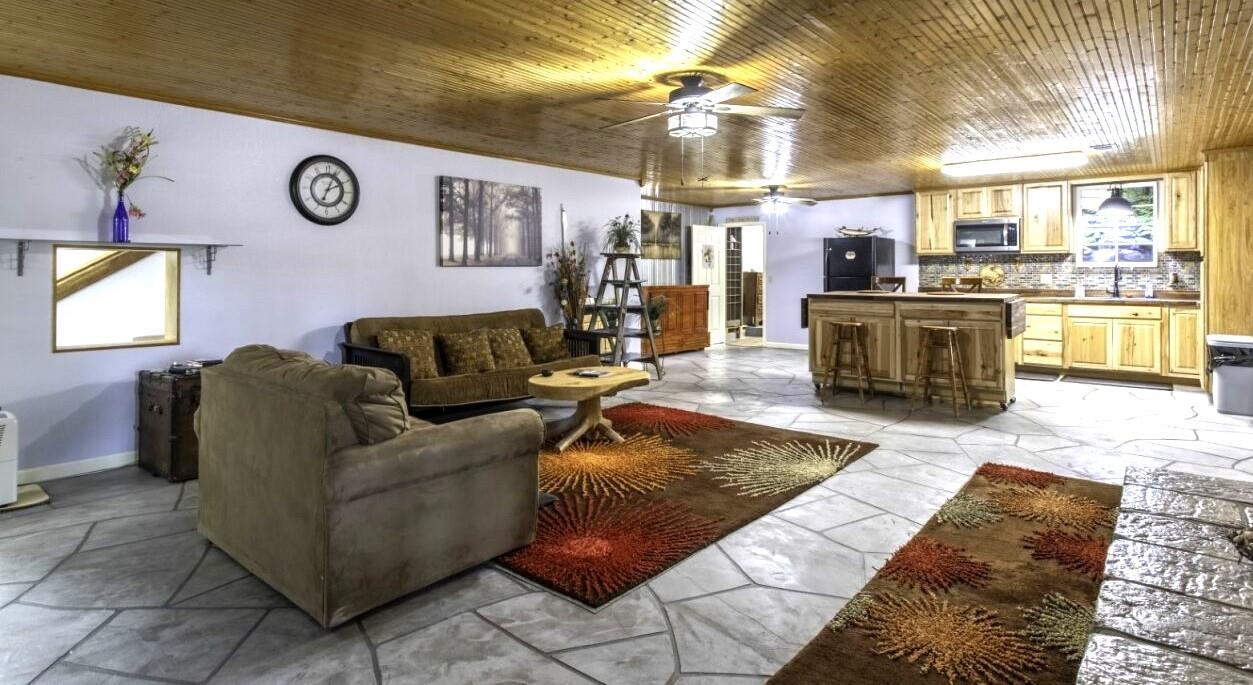 Dakota Third - Residential