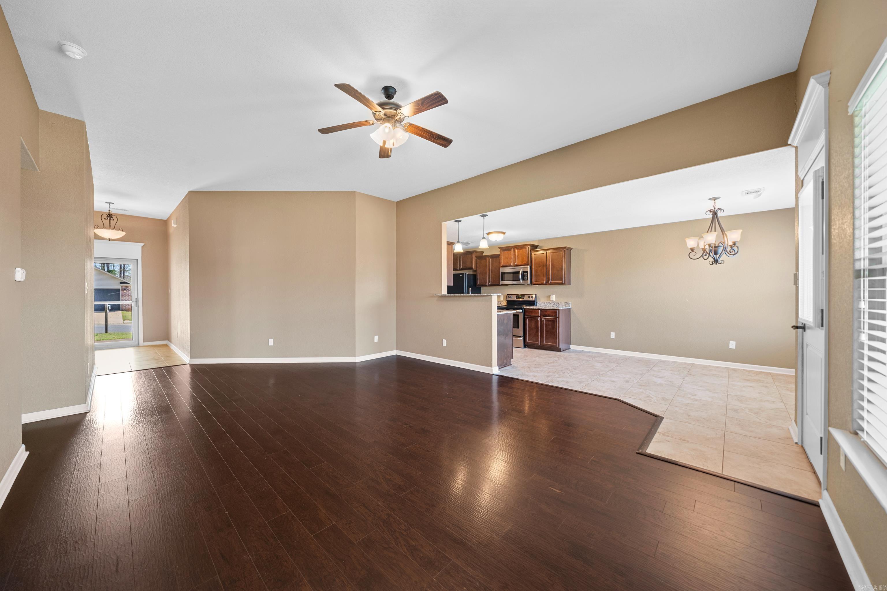 HAMILTON PARK - Residential