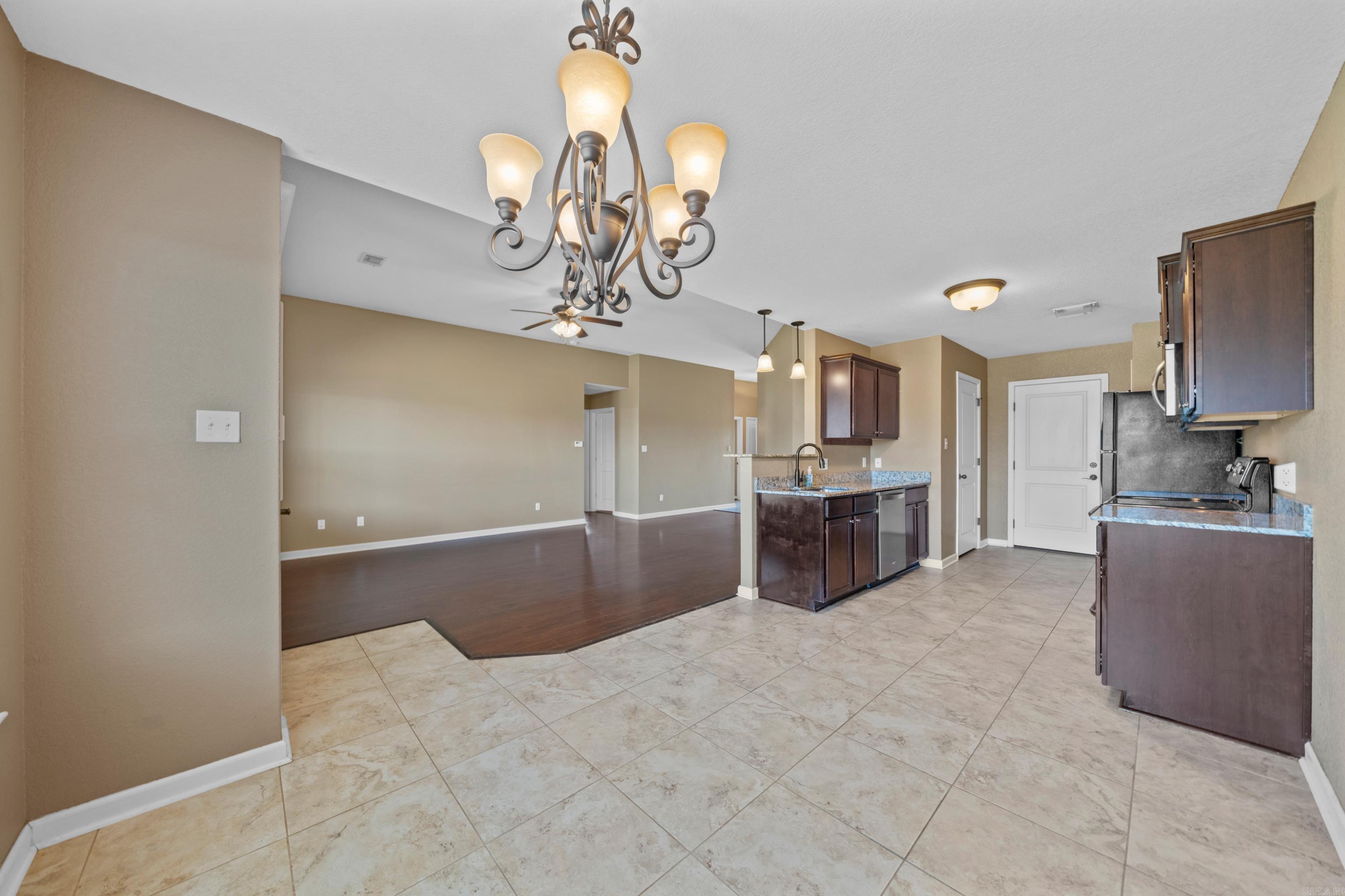 HAMILTON PARK - Residential