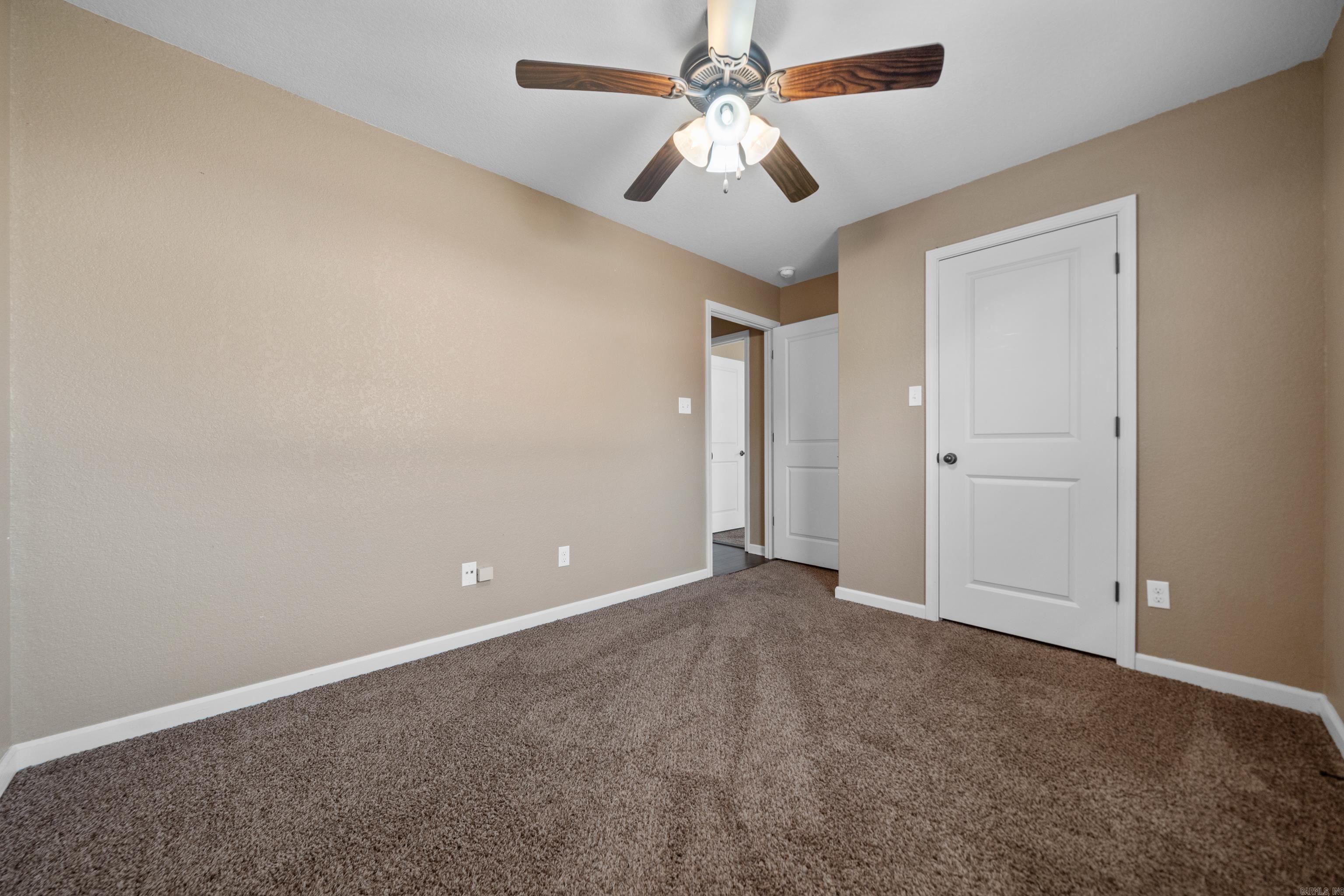 HAMILTON PARK - Residential
