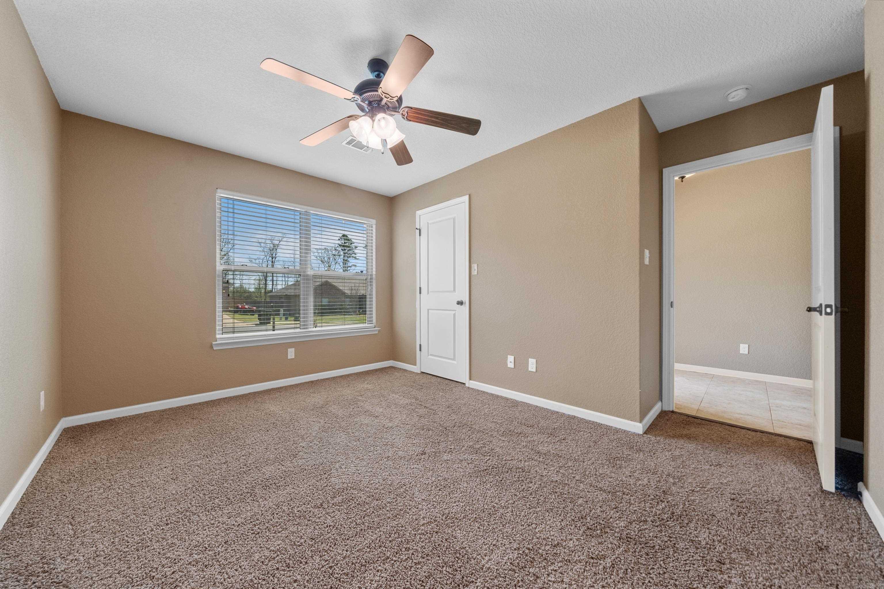 HAMILTON PARK - Residential