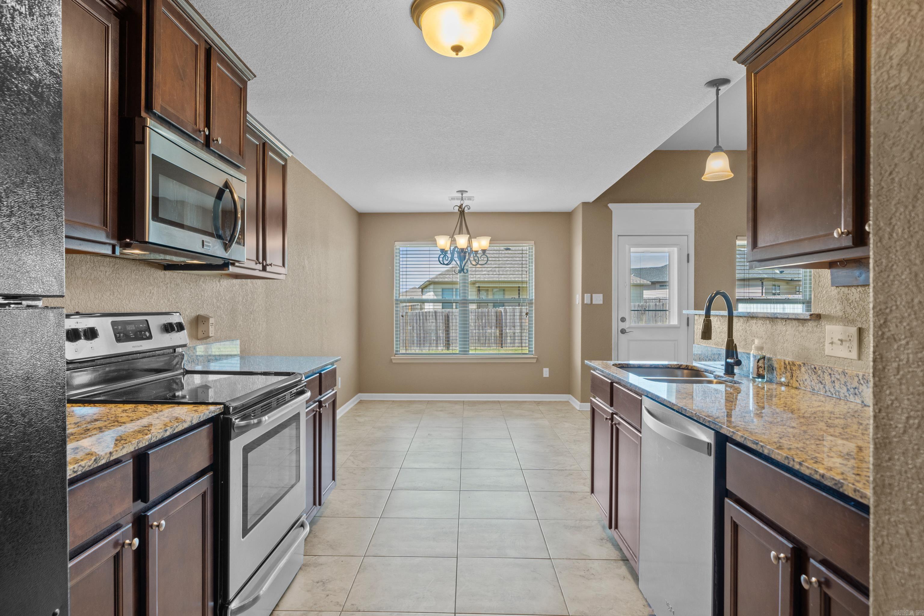 HAMILTON PARK - Residential