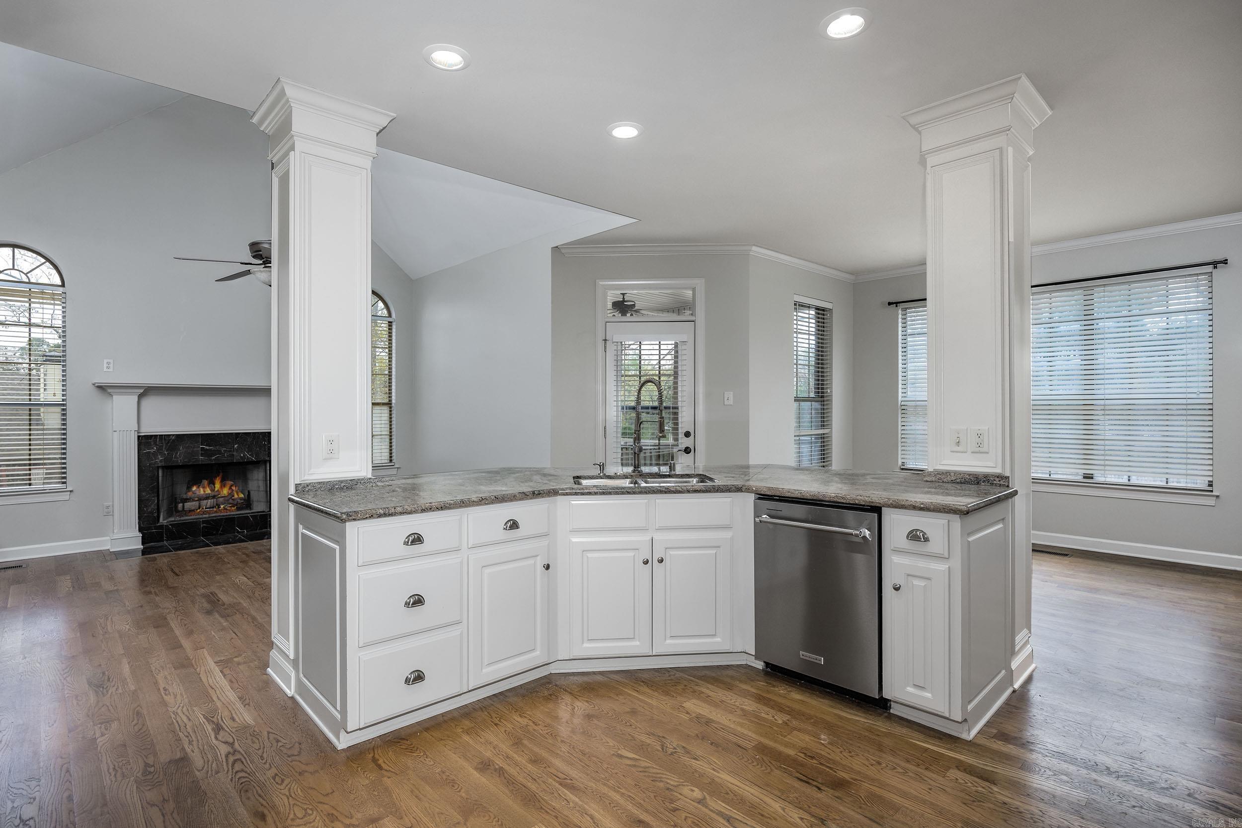 CHENAL VALLEY CHALAMONT PLACE - Residential