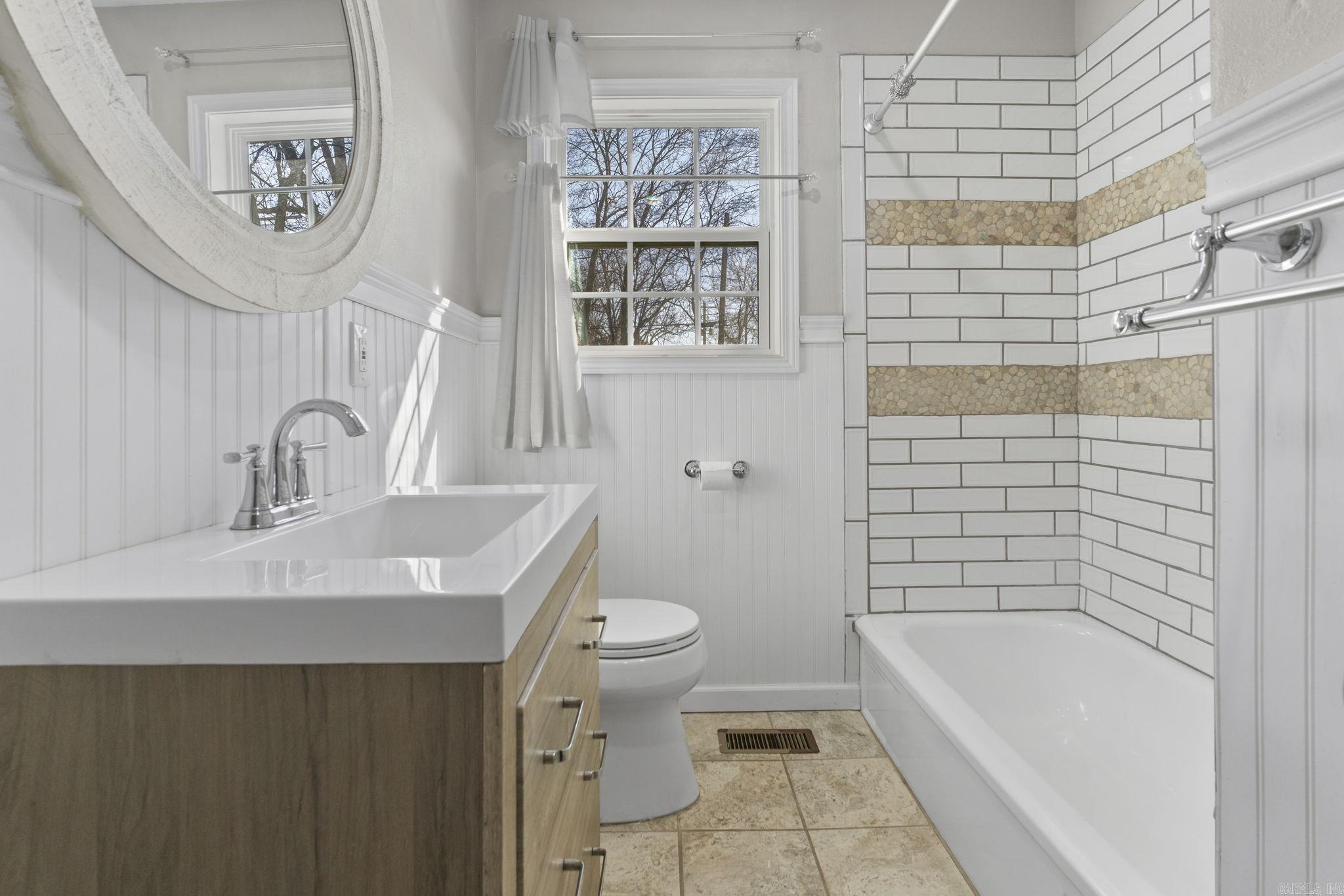 TROUTT - Residential