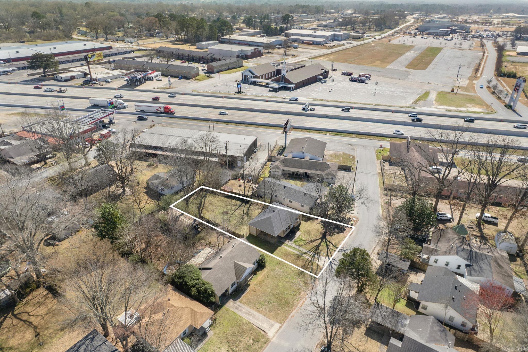 TROUTT - Residential