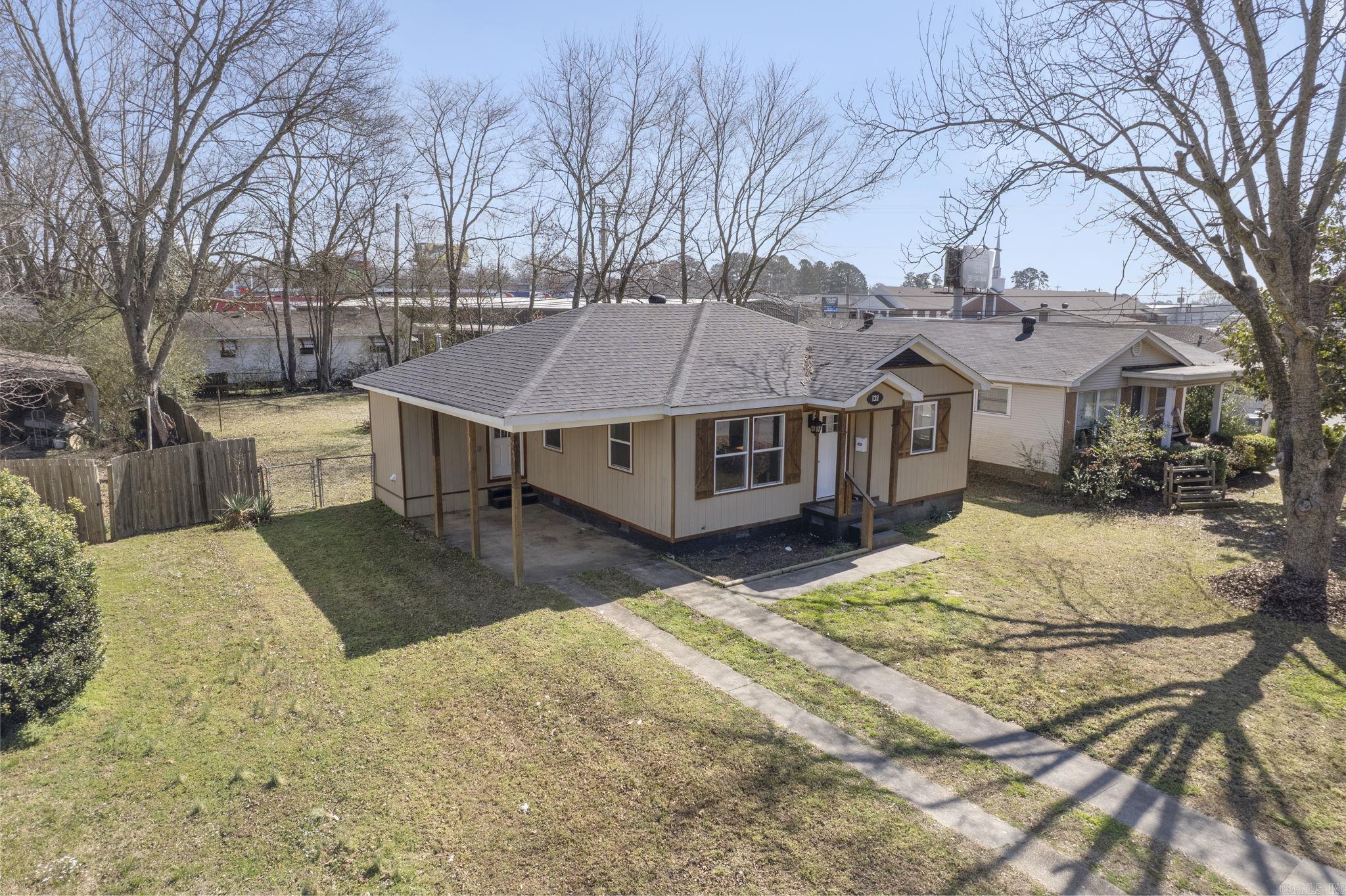 TROUTT - Residential