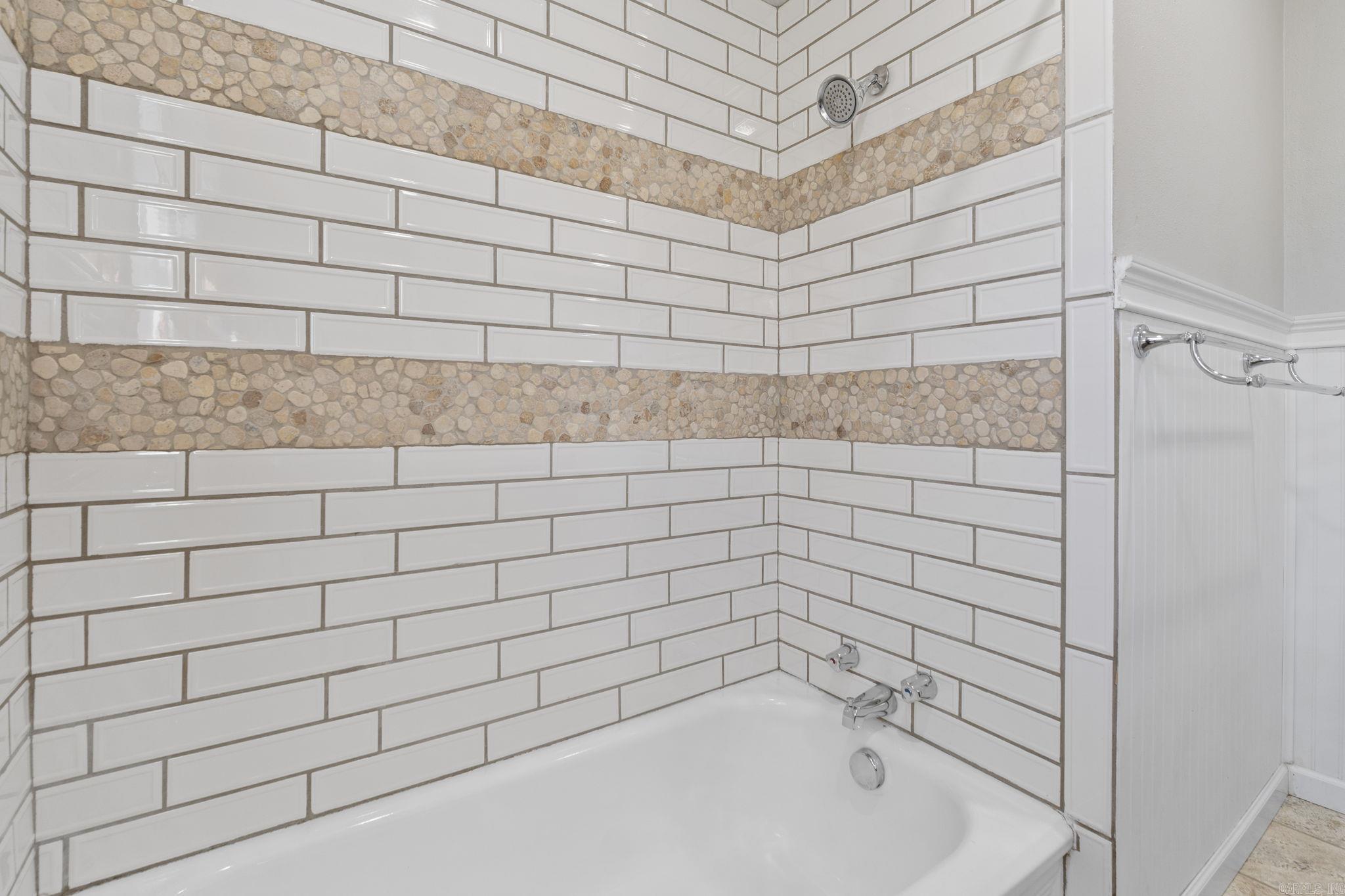 TROUTT - Residential