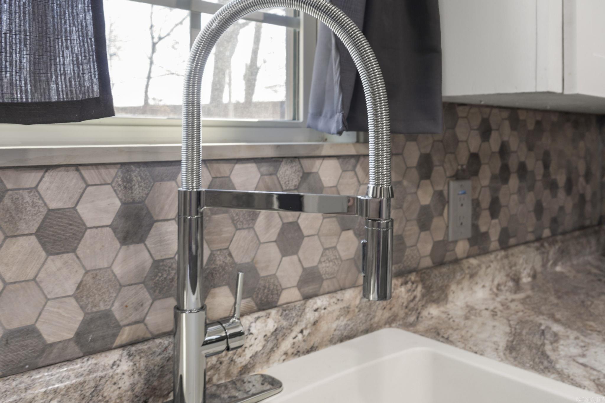 TROUTT - Residential