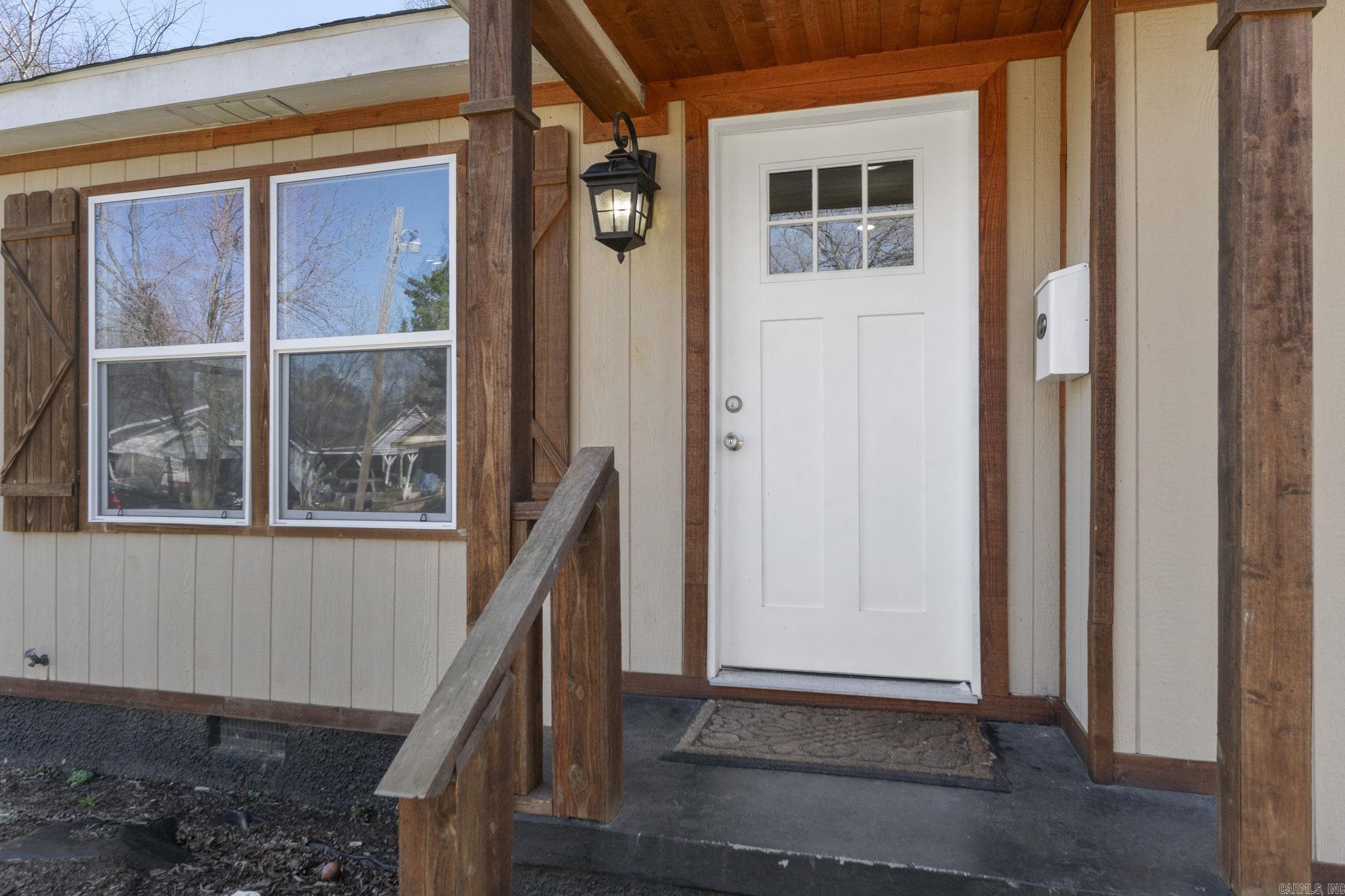 TROUTT - Residential