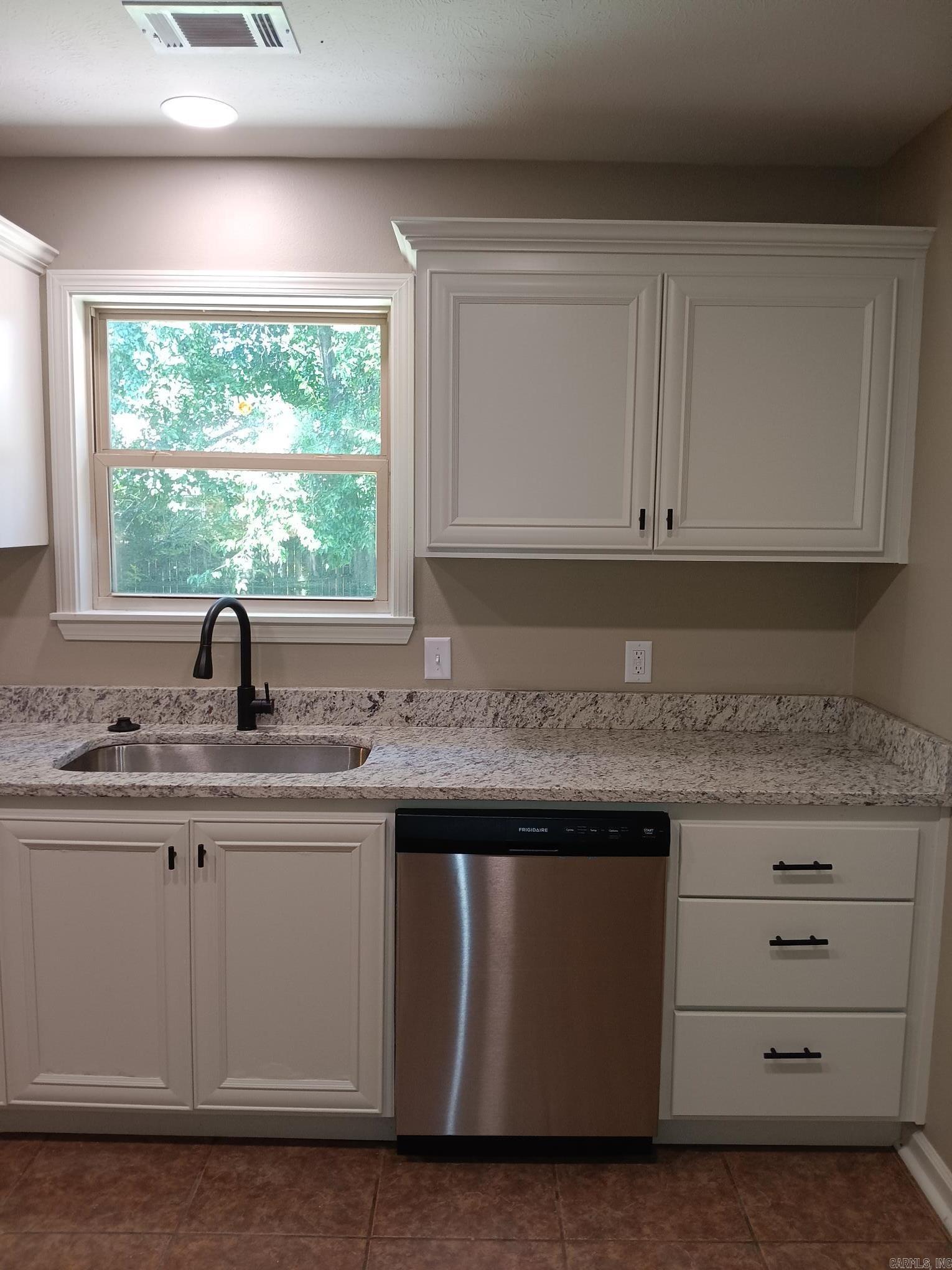 SUNSET POINT S/D - Residential