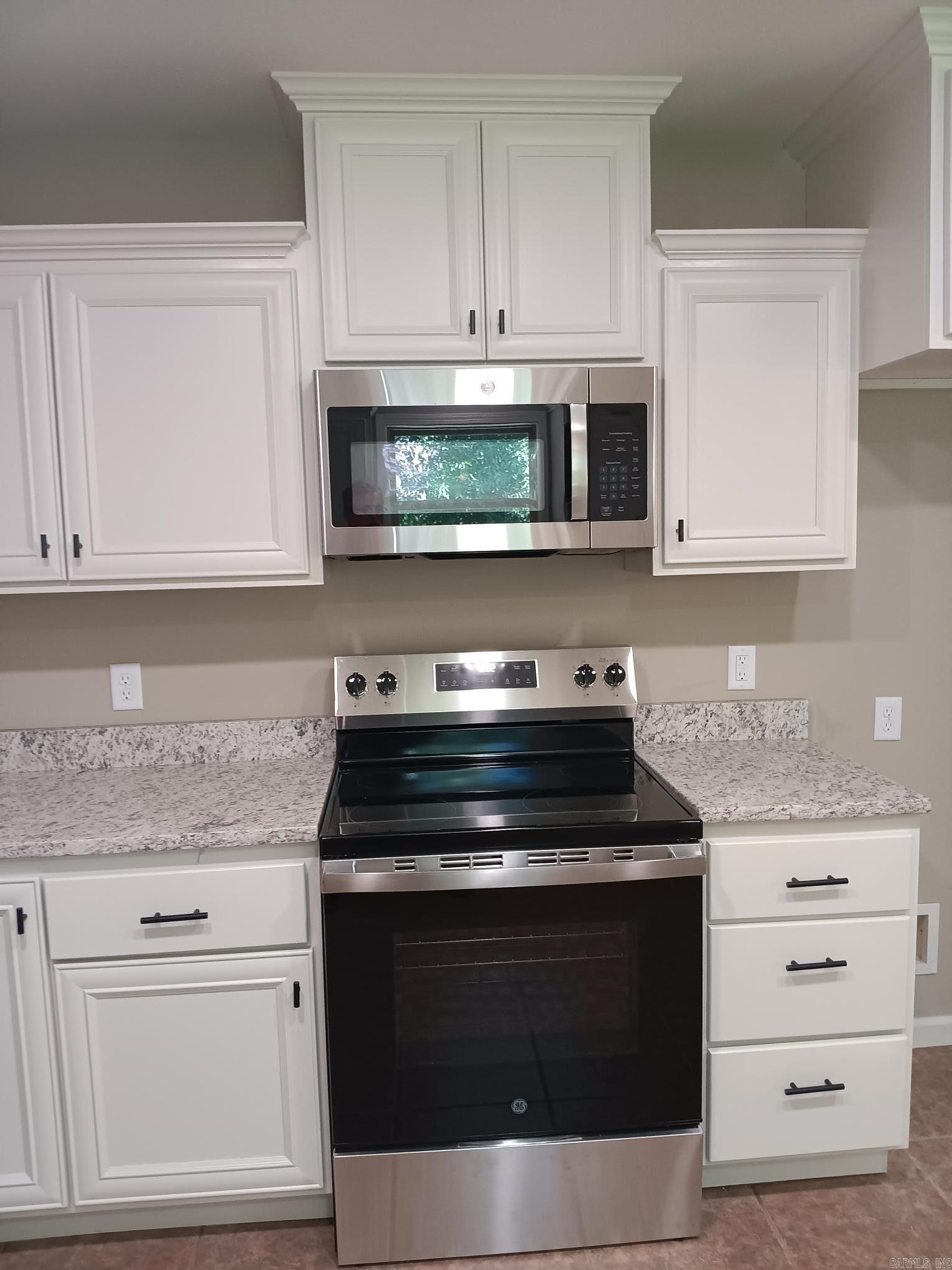 SUNSET POINT S/D - Residential