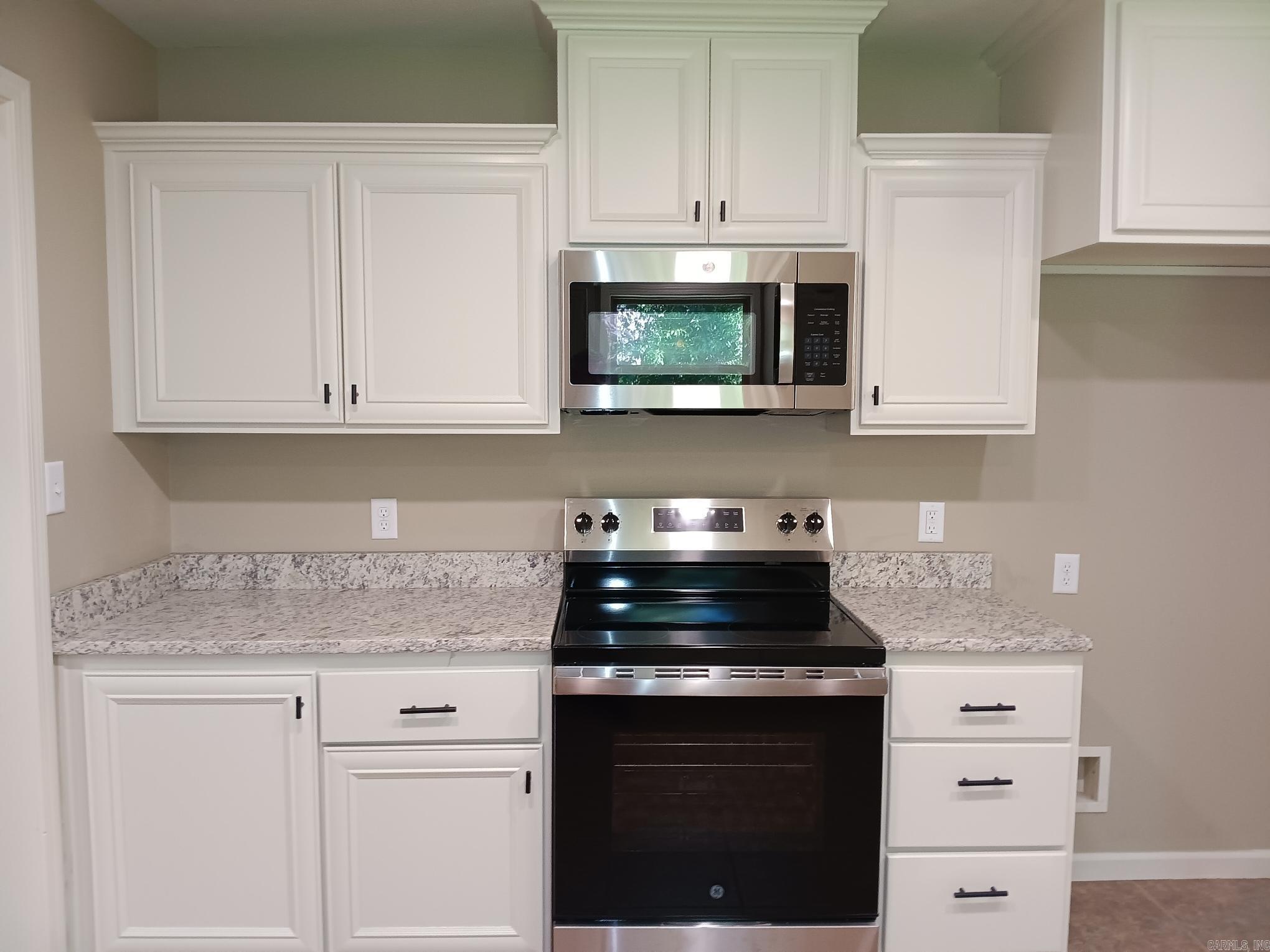 SUNSET POINT S/D - Residential