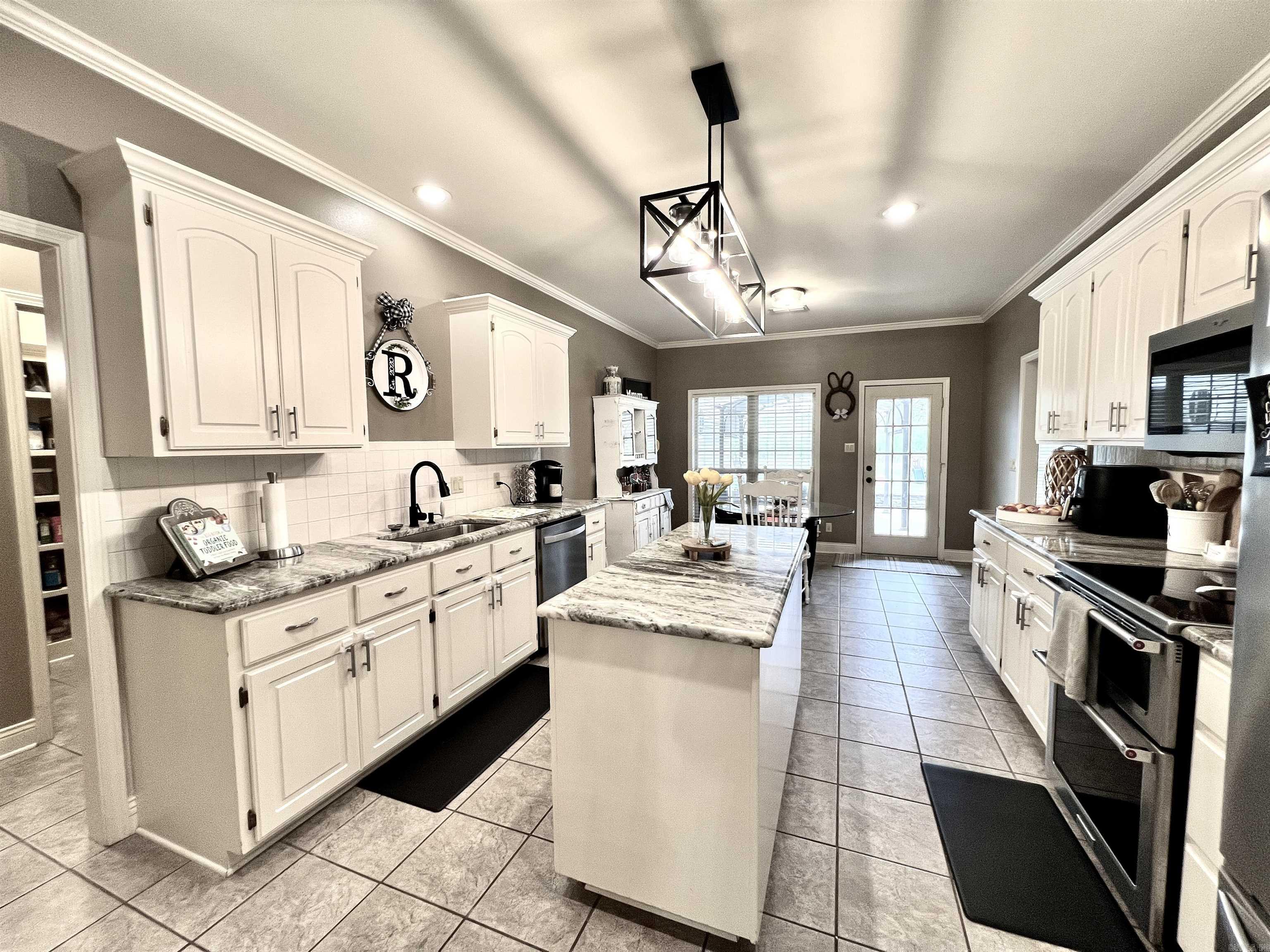 NORTHGATE ESTATES - Residential