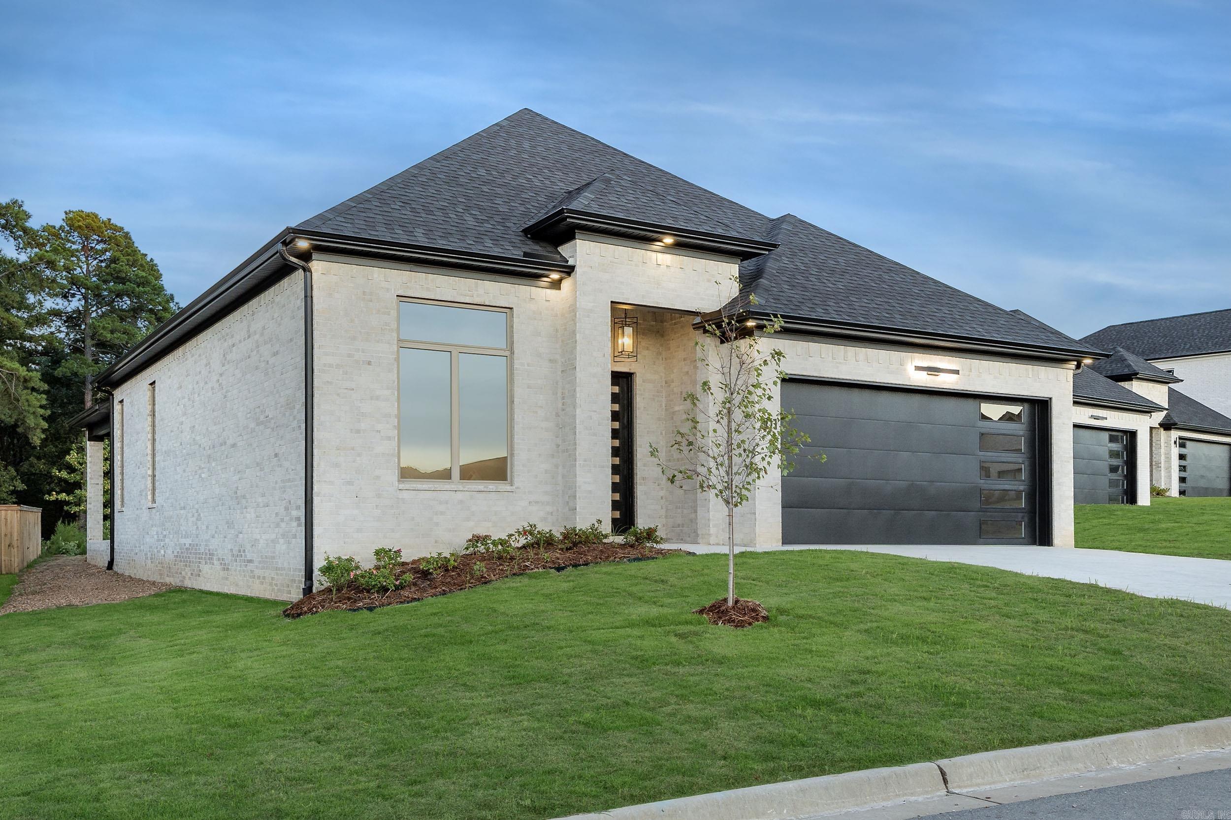 FLETCHER VALLEY "FLETCHER RIDGE" - Residential