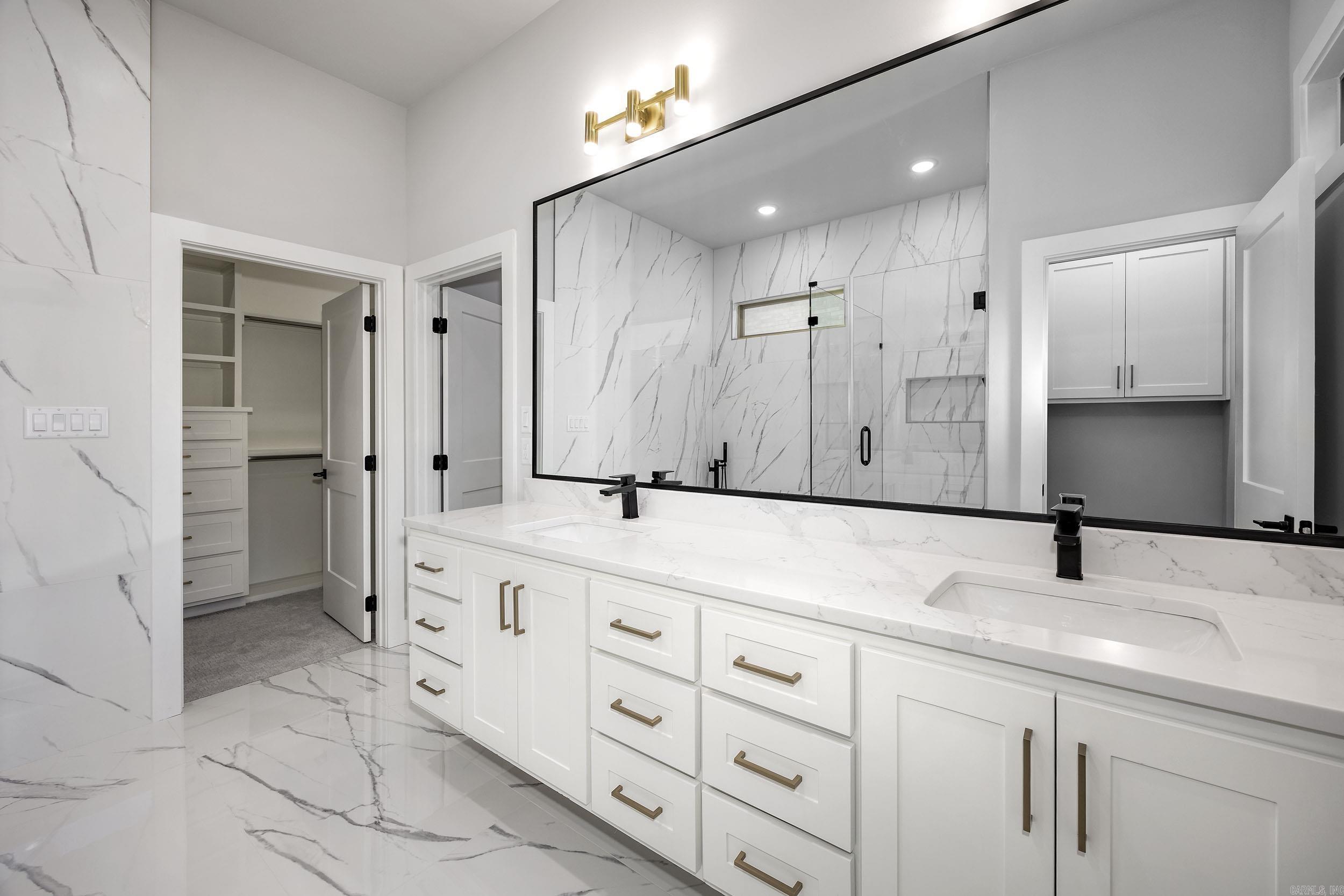 FLETCHER VALLEY "FLETCHER RIDGE" - Residential