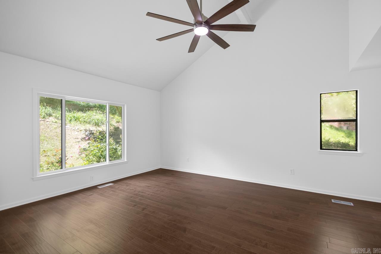 ST CHARLES ADDN - Residential