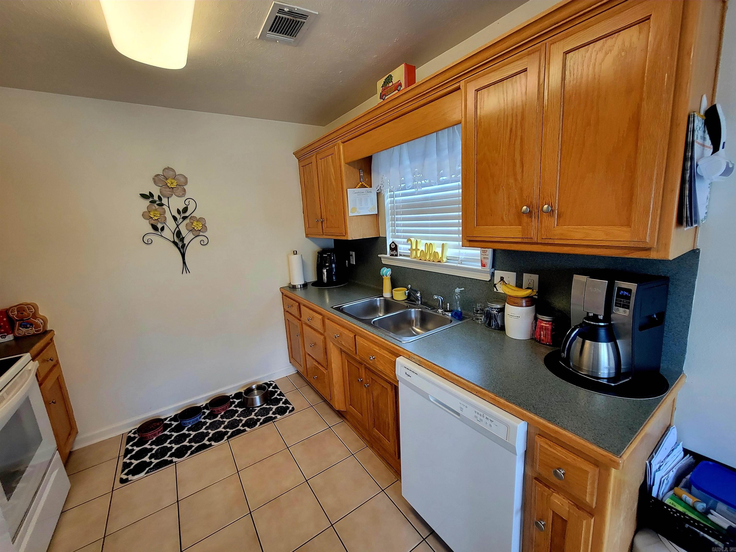 BEEBE OUTLOTS - Residential