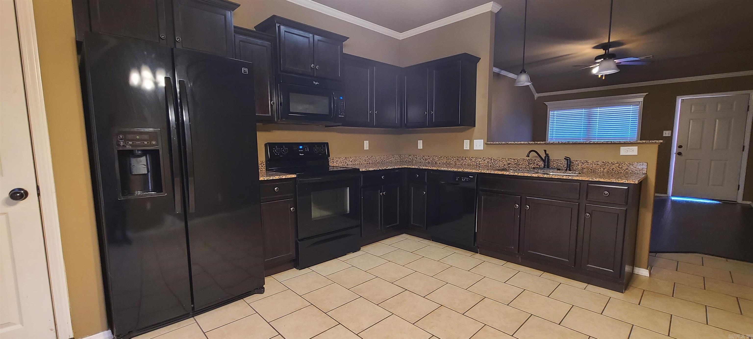 Trammel Estates - Residential Lease