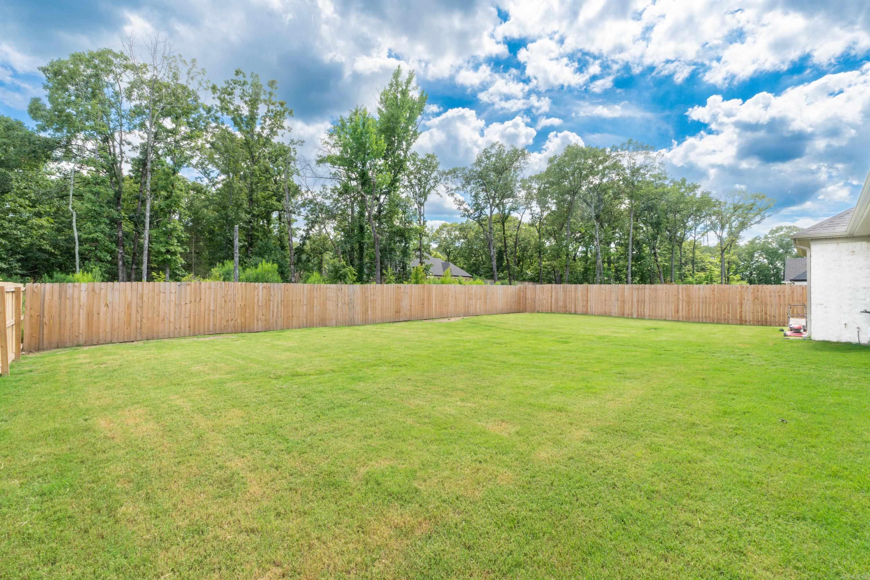 MILLERS GLENN - Residential