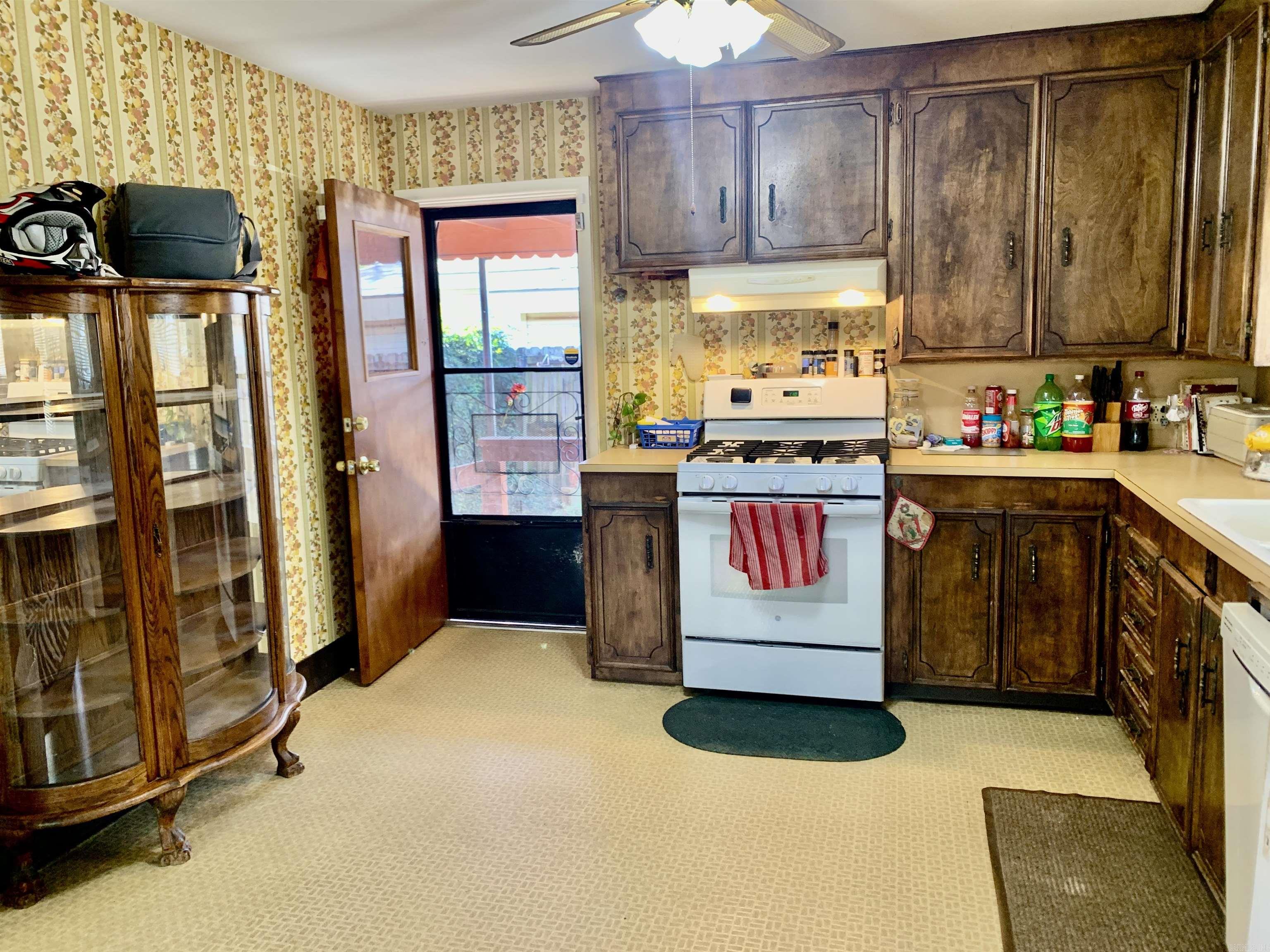 RICH ACRES - Residential